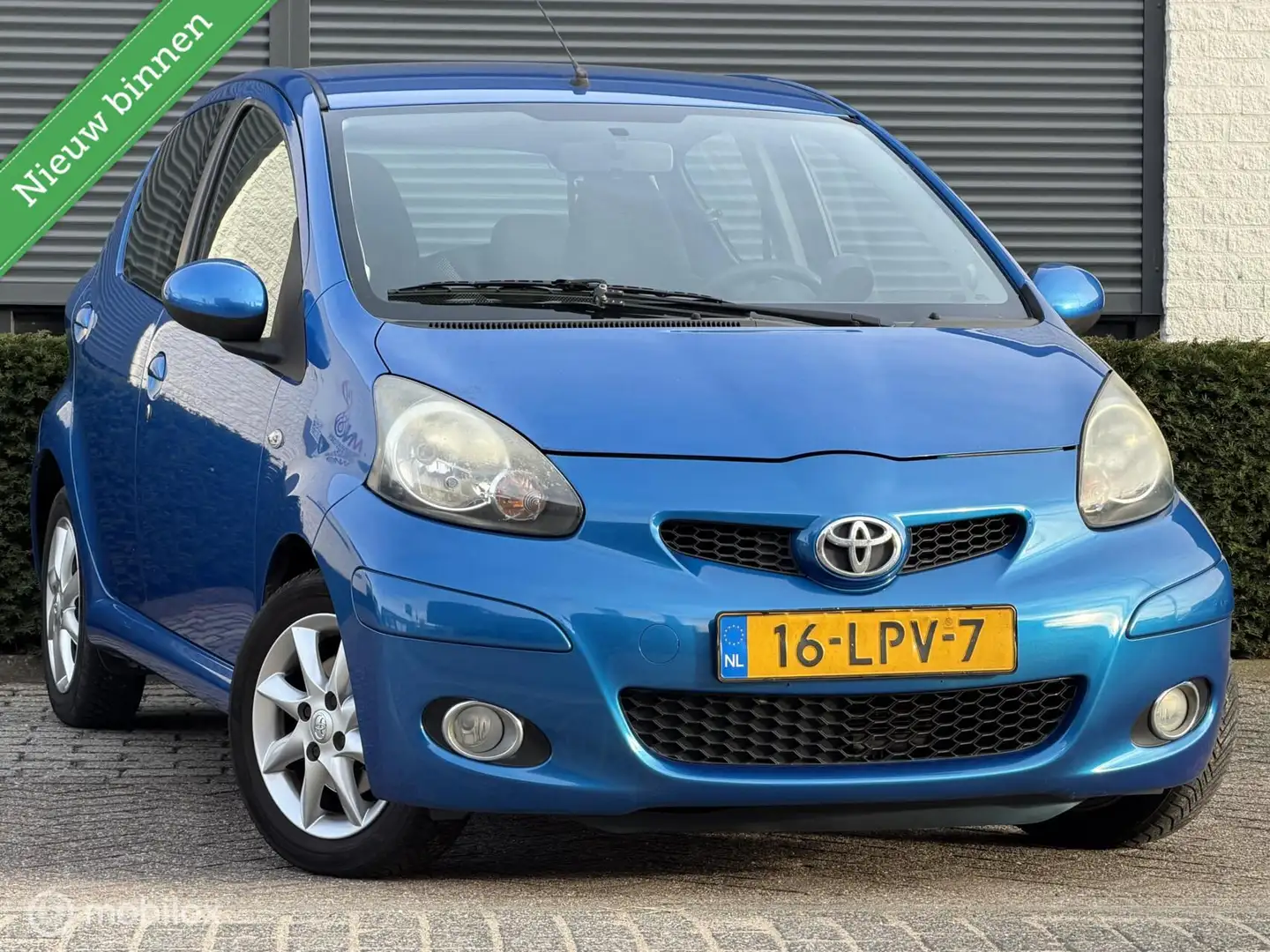 Toyota Aygo 1.0-12V Comfort|NAP|APK|CRUISE|AIRCO Blauw - 1