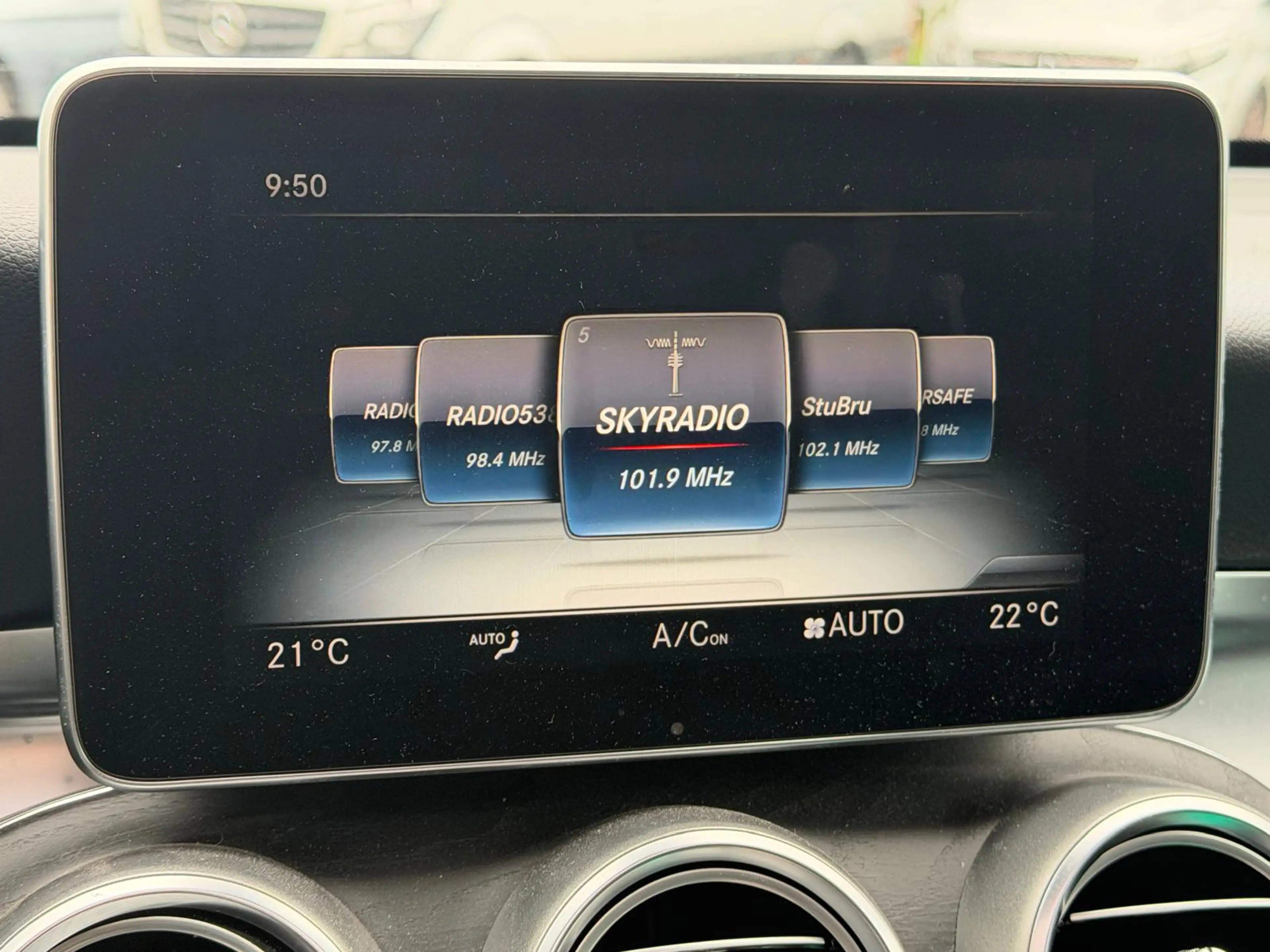 Mercedes-Benz GLC 250 4MATIC Prestige l Panoramadak l Comand APS l LED H — photo 12