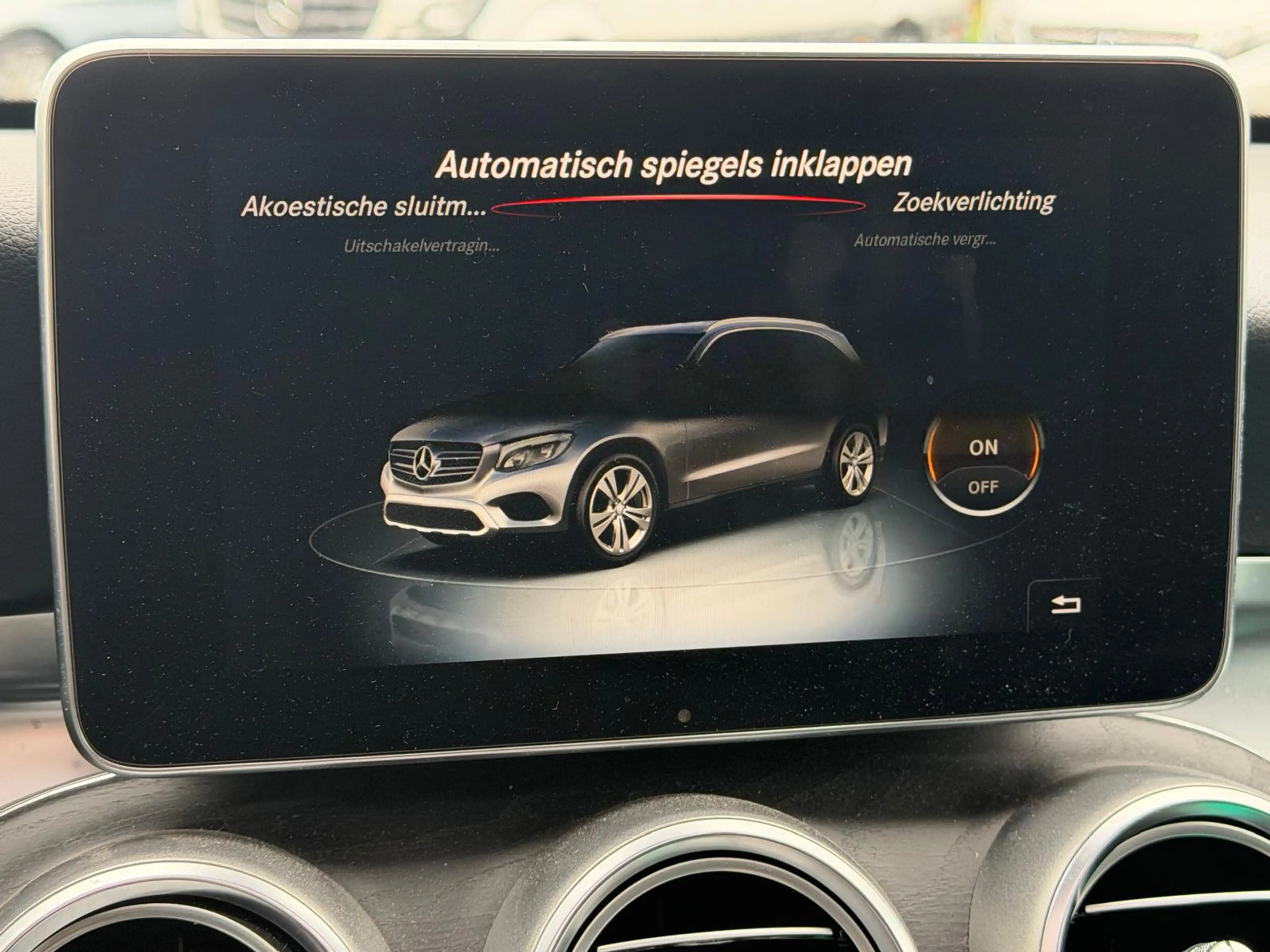 Mercedes-Benz GLC 250 4MATIC Prestige l Panoramadak l Comand APS l LED H — photo 13