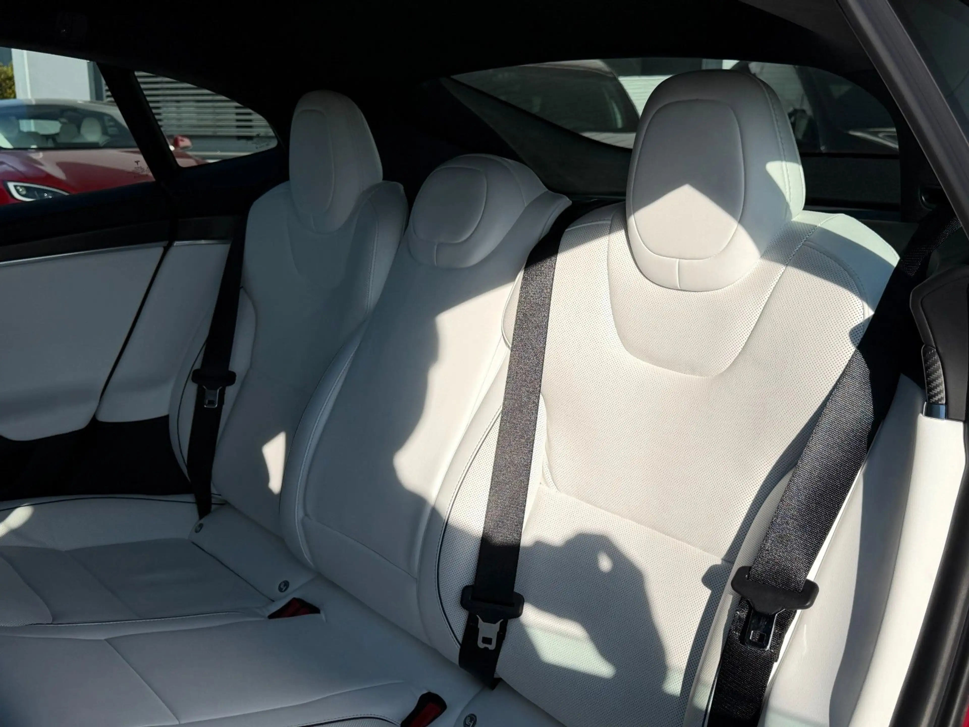 Tesla Model S MODEL S PLAID | ENHANCED AP | 21" | MATRIX — photo 15