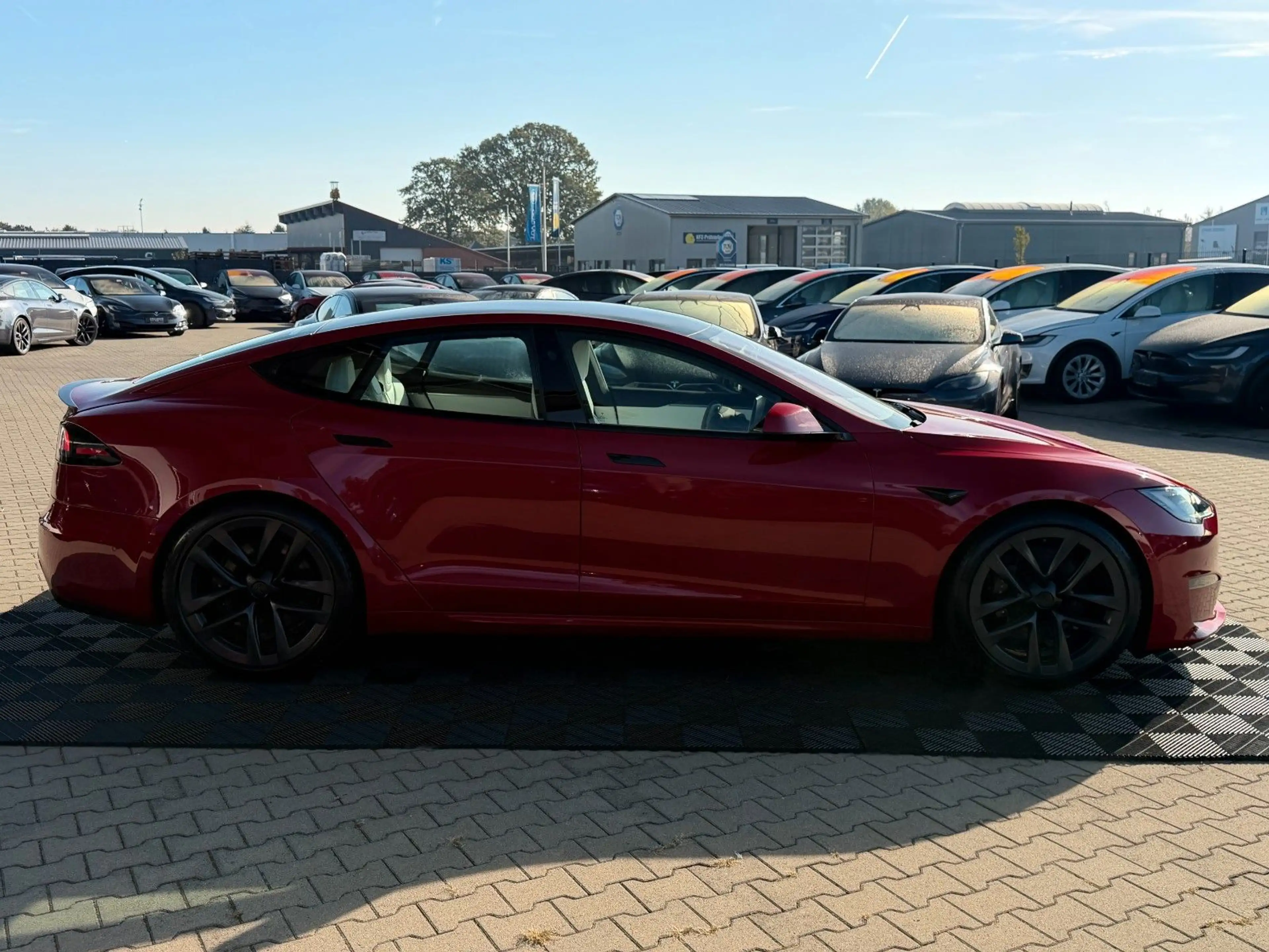 Tesla Model S MODEL S PLAID | ENHANCED AP | 21" | MATRIX — photo 6