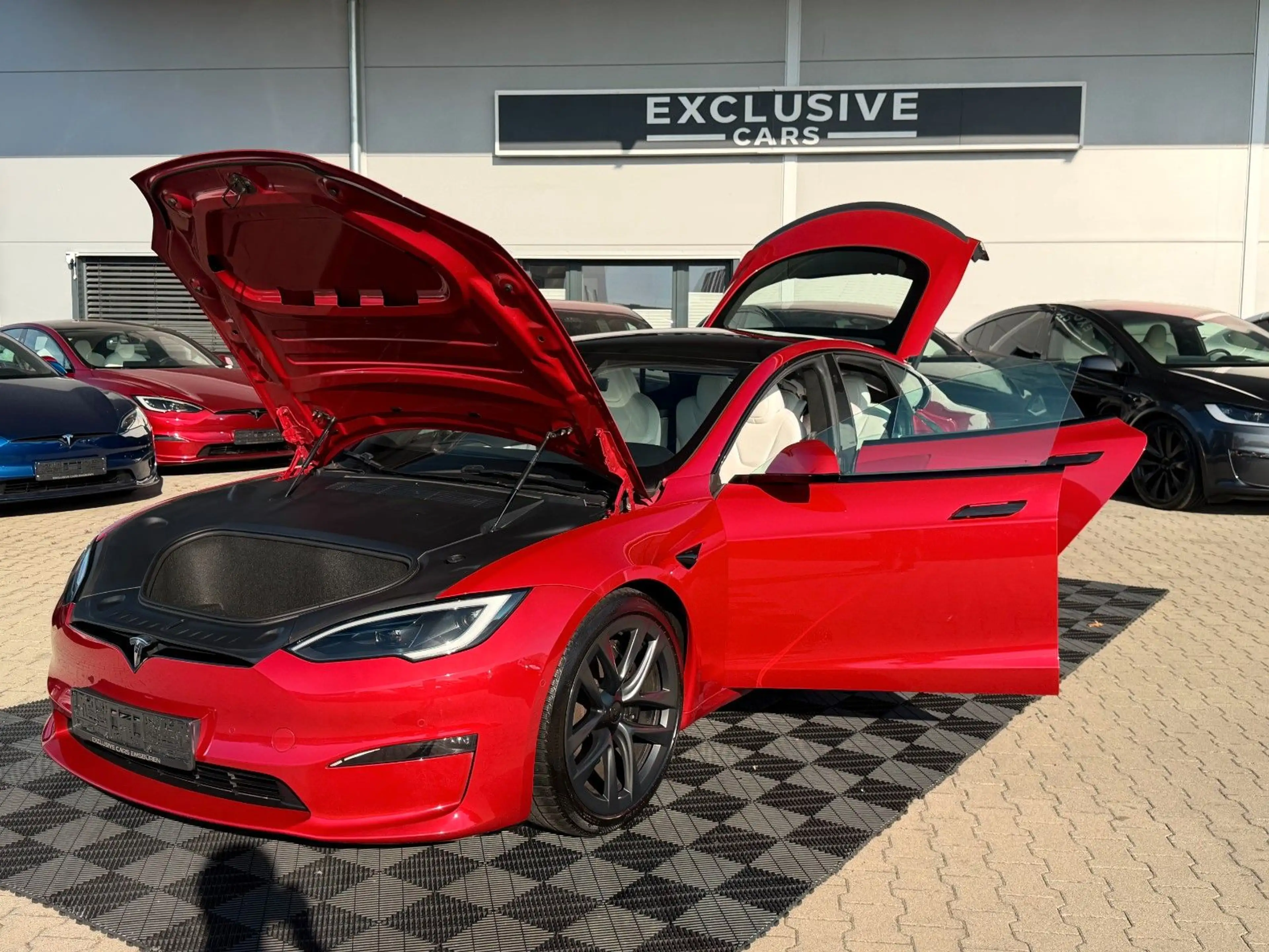 Tesla Model S MODEL S PLAID | ENHANCED AP | 21" | MATRIX — photo 8