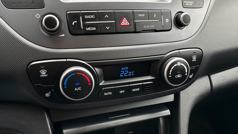 Hyundai i10 1.HAND/NAVI/SHZ/PDC/LHZ/CLIM.AT/GARANT/8FACH — photo 15