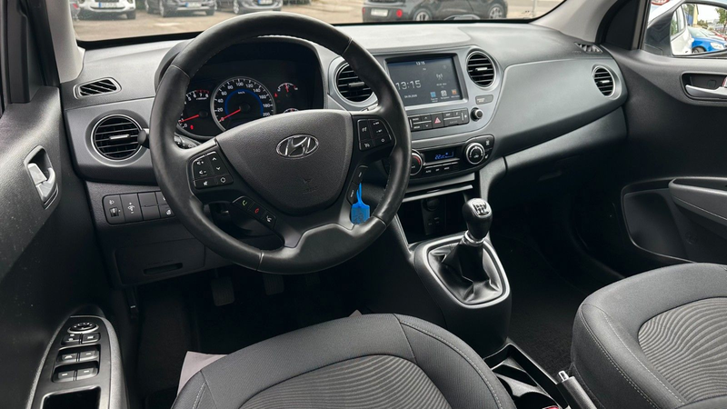 Hyundai i10 1.HAND/NAVI/SHZ/PDC/LHZ/CLIM.AT/GARANT/8FACH — photo 6