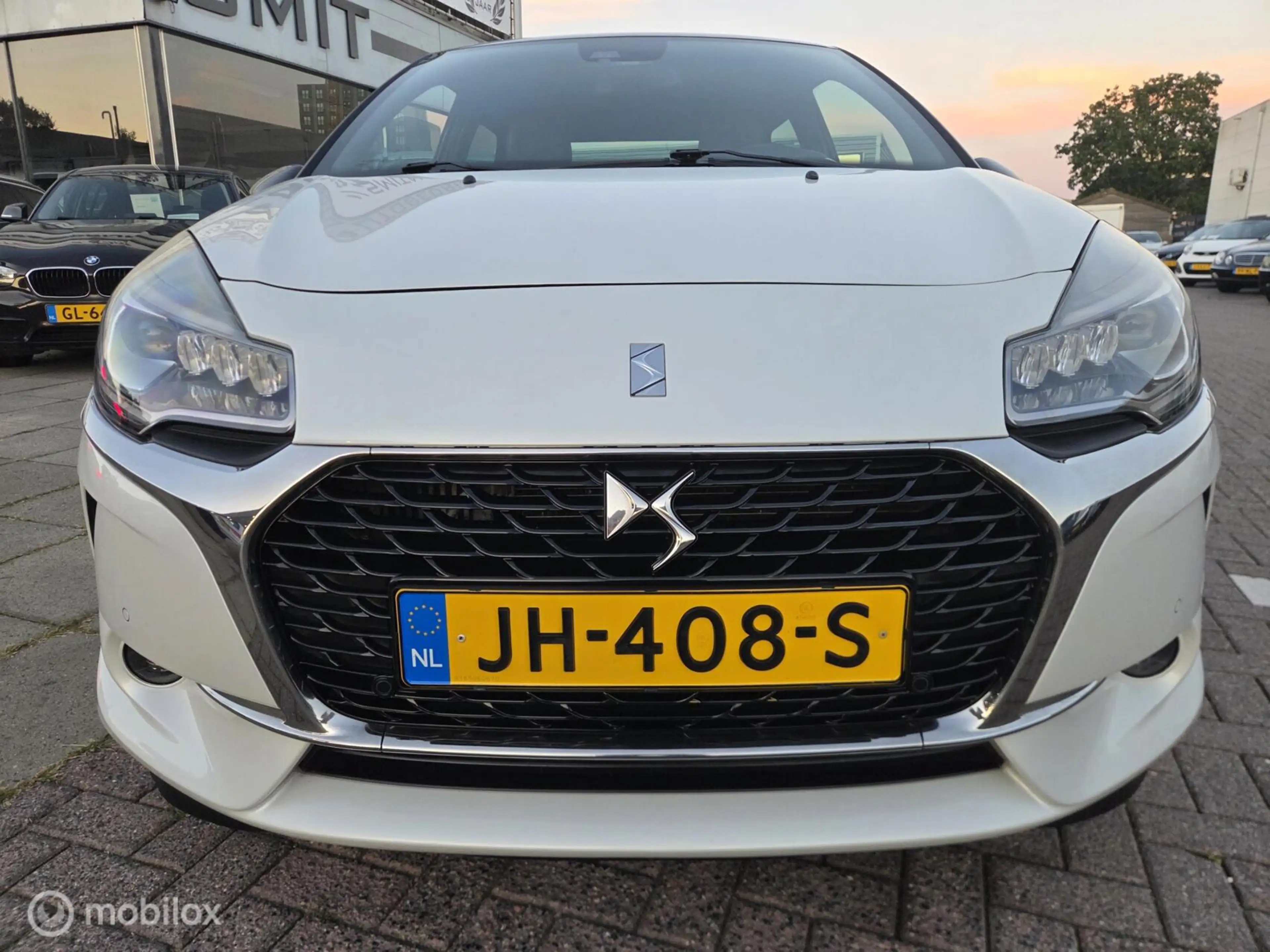 DS Automobiles DS 3 1.2 PureTech Sport Chic Camera/Nav/Leder/Xenon — photo 3