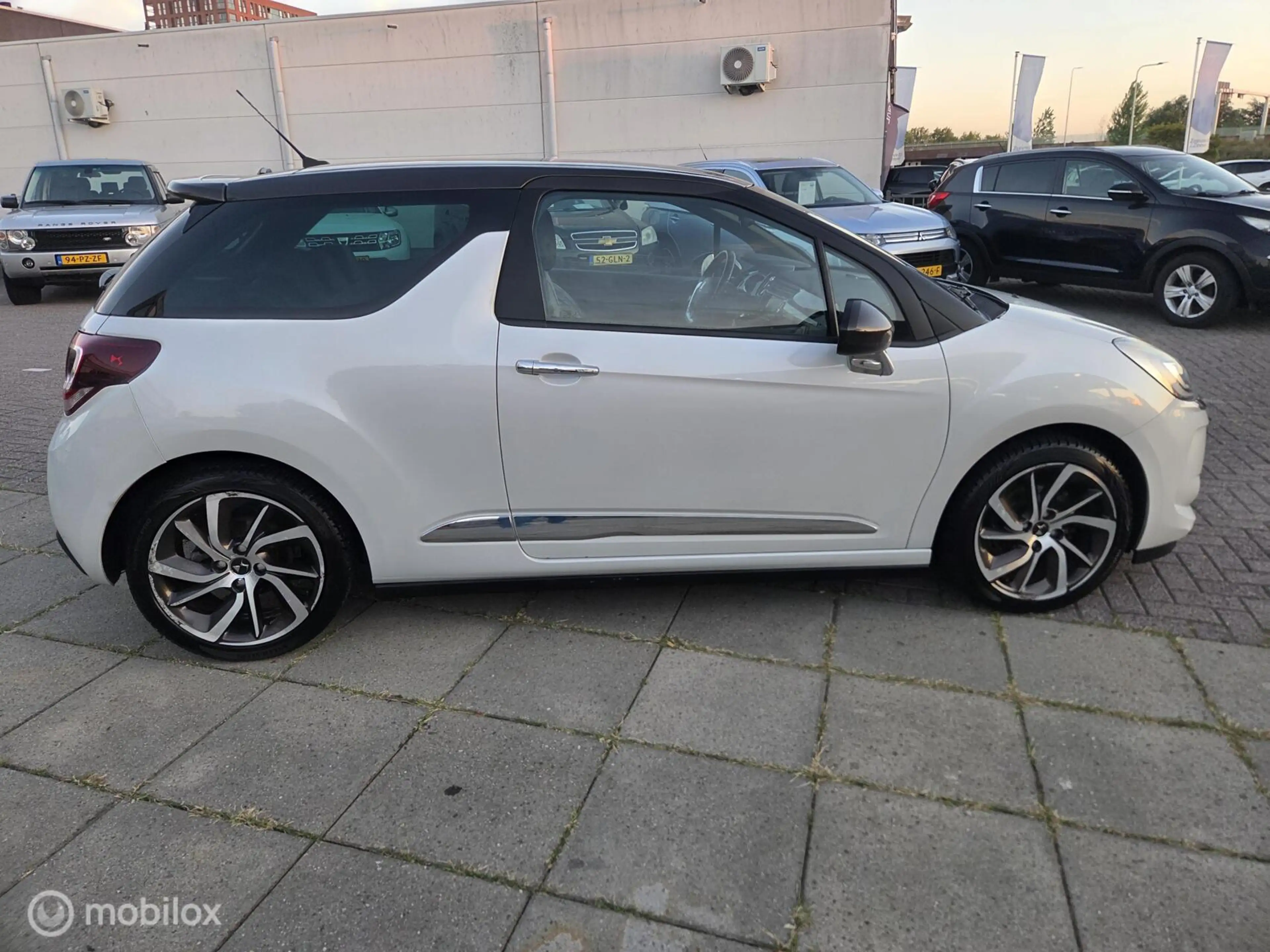 DS Automobiles DS 3 1.2 PureTech Sport Chic Camera/Nav/Leder/Xenon — photo 6
