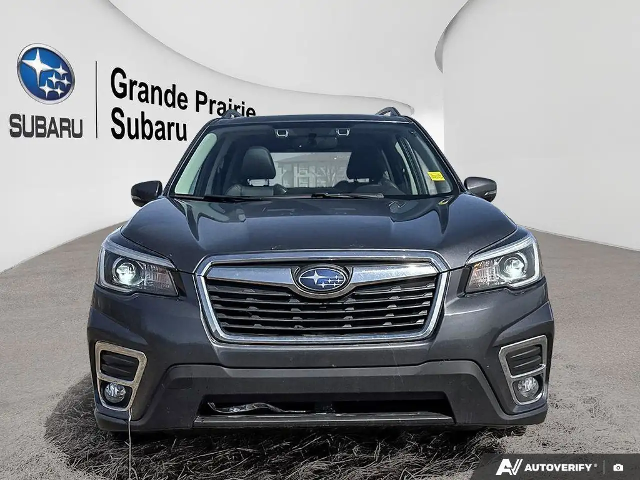 Subaru Forester снимка Subaru Forester