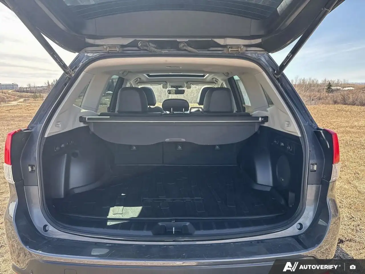 Subaru Forester снимка Subaru Forester