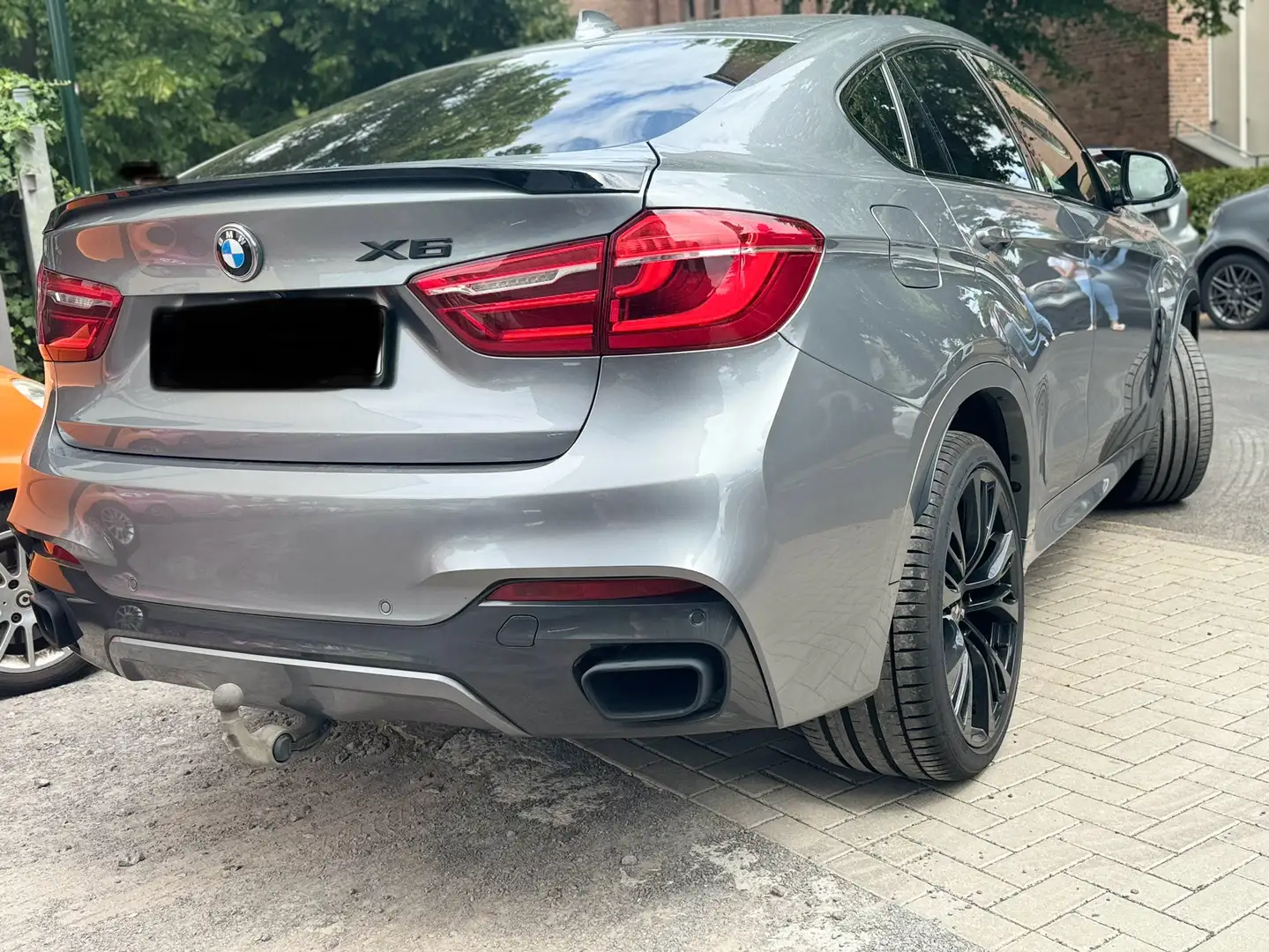 BMW X6 xDrive 40d / AHK / FINANZIERUNG / HUD / SOFTCLOSE Gris - 2