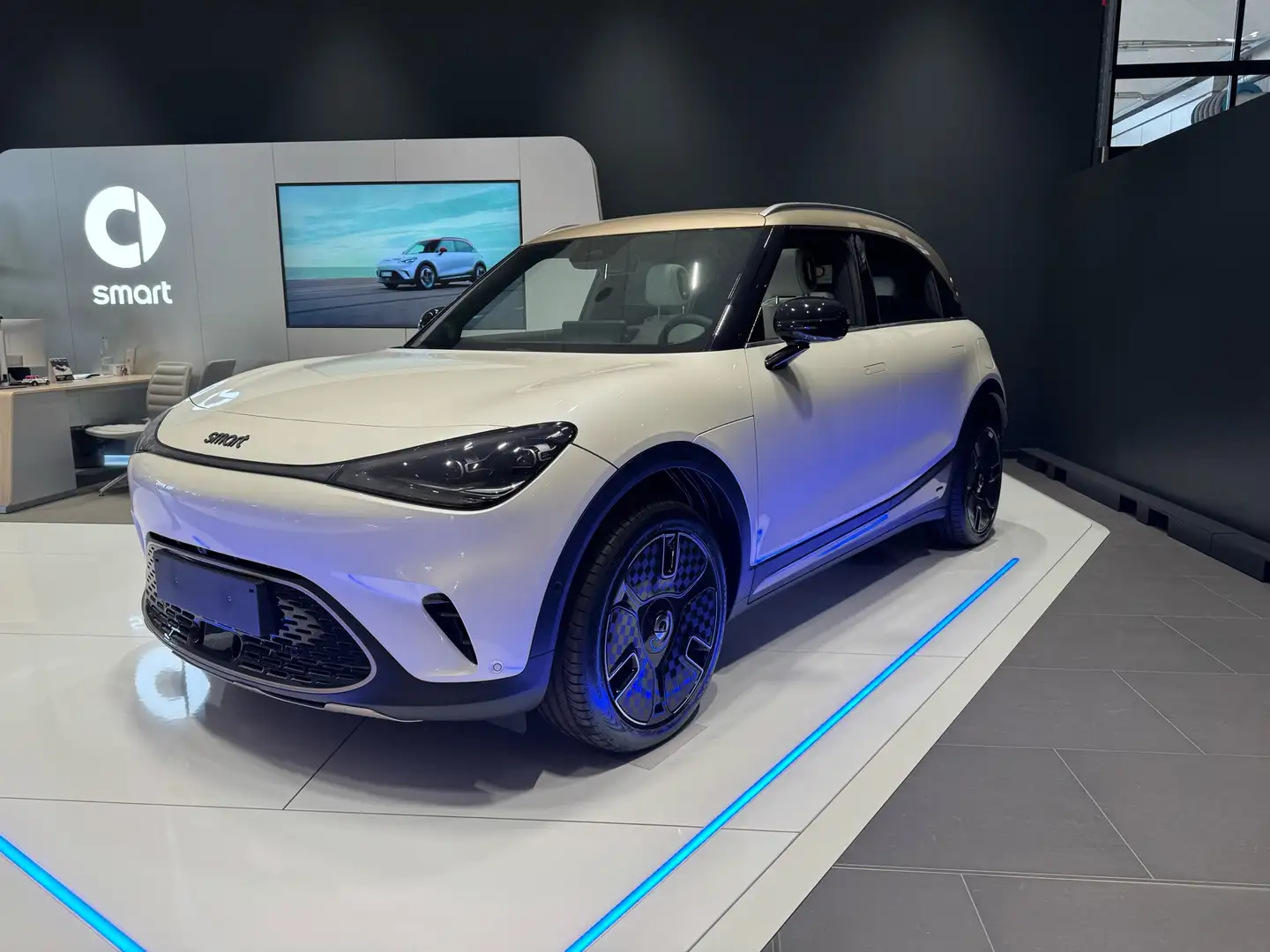 smart #1 Launch Edition Alb - 2