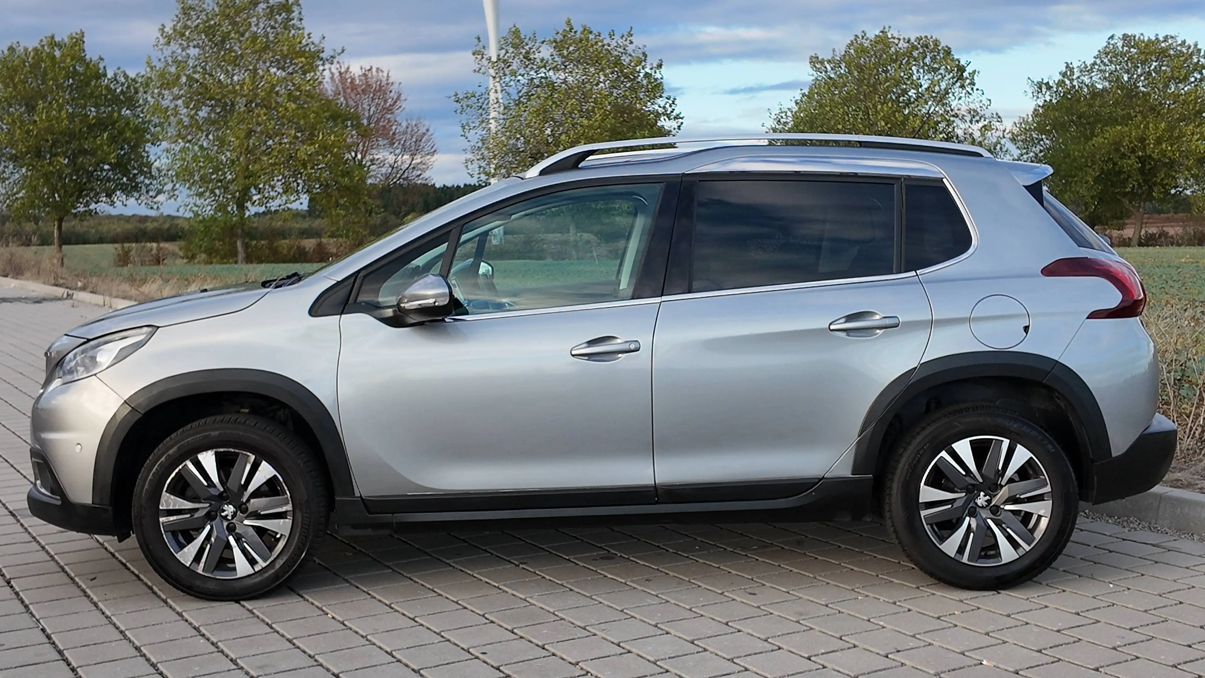 Peugeot 2008 2008 PureTech 130 Stop — photo 4