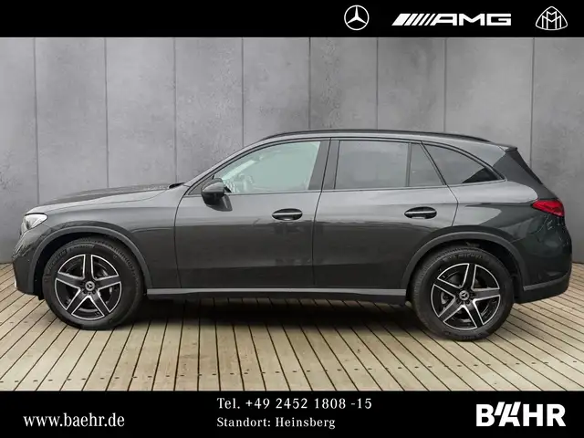 Mercedes-Benz GLC view 2