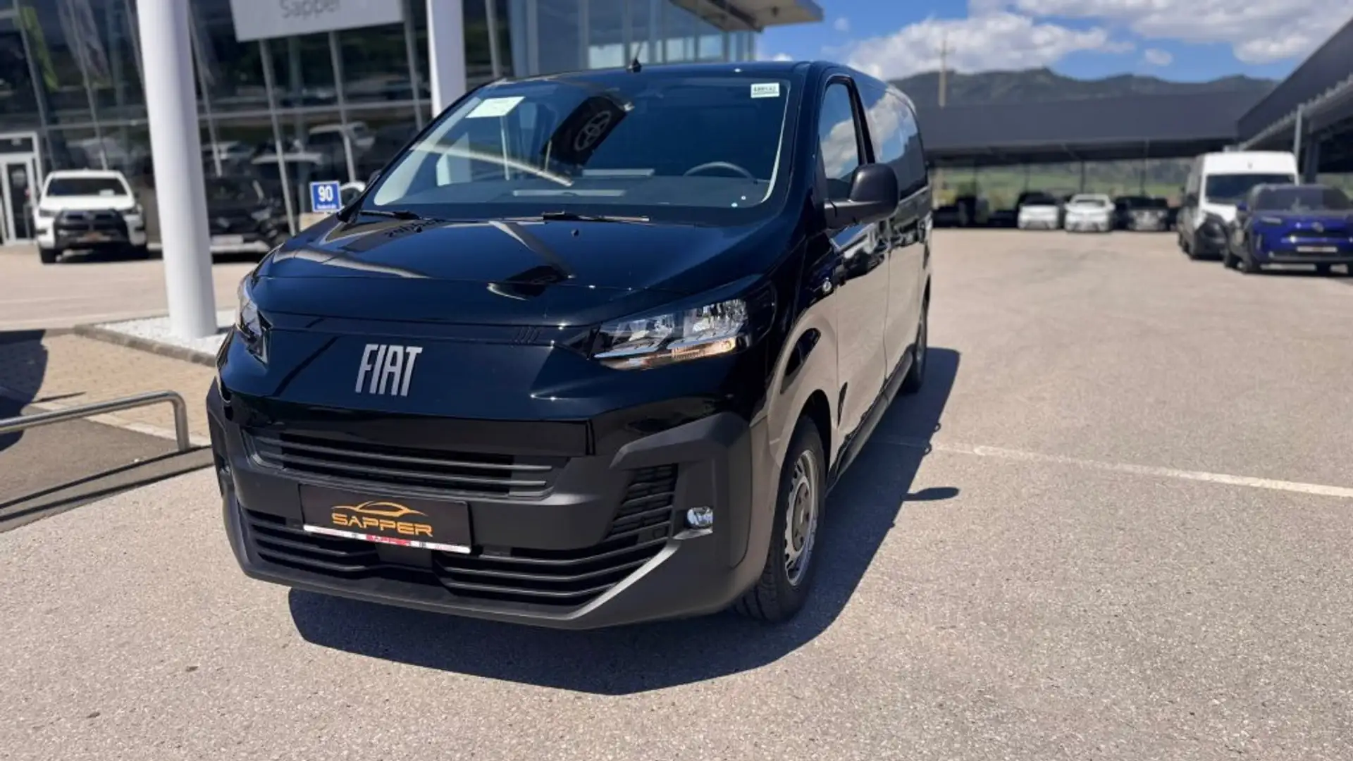 Fiat Scudo BlueHDi 180 S&S EAT8 M Netto € 30.990.- AB 07/2025 Schwarz - 2