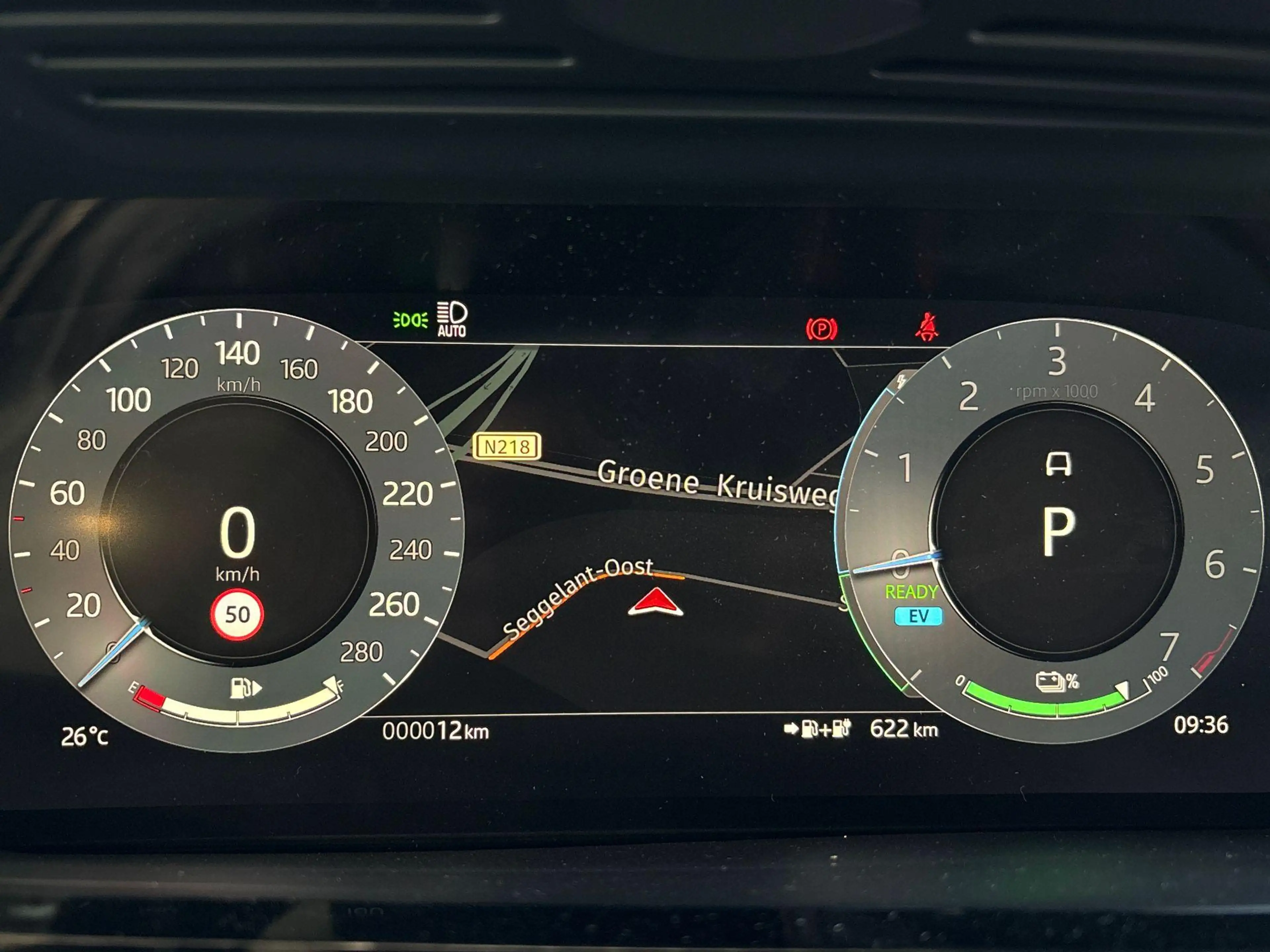 Land Rover Range Rover Evoque P270e AWD DYNAMIC SE -PANO.DAK|20"LM|BLACK PACK|CO — photo 18