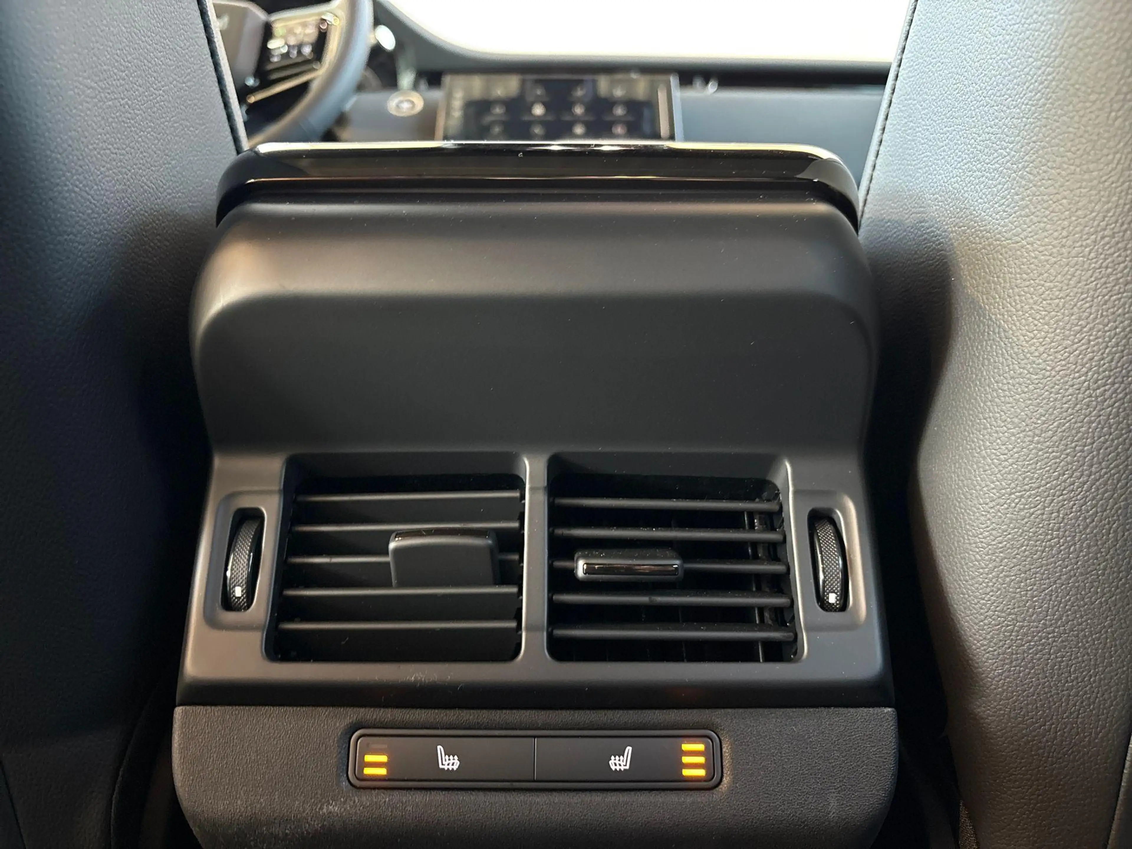 Land Rover Range Rover Evoque P270e AWD DYNAMIC SE -PANO.DAK|20"LM|BLACK PACK|CO — photo 25