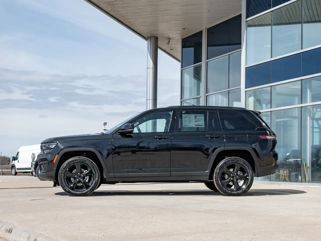 Jeep Grand Cherokee снимка Jeep Grand Cherokee