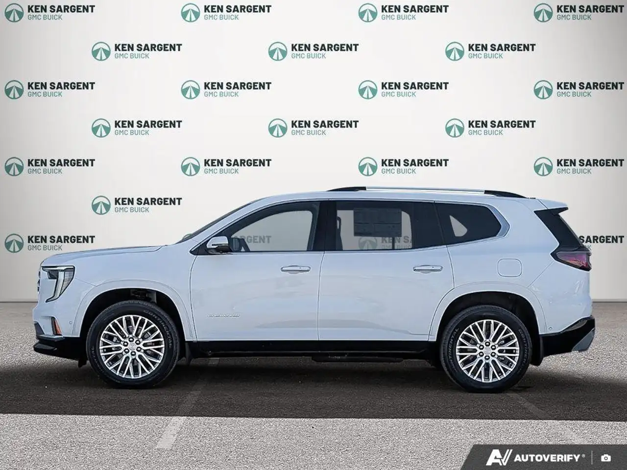 GMC Acadia снимка GMC Acadia