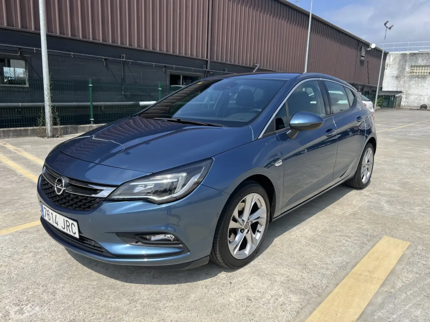 Opel Astra 1.6CDTi S/S Dynamic 110 Blauw - 1