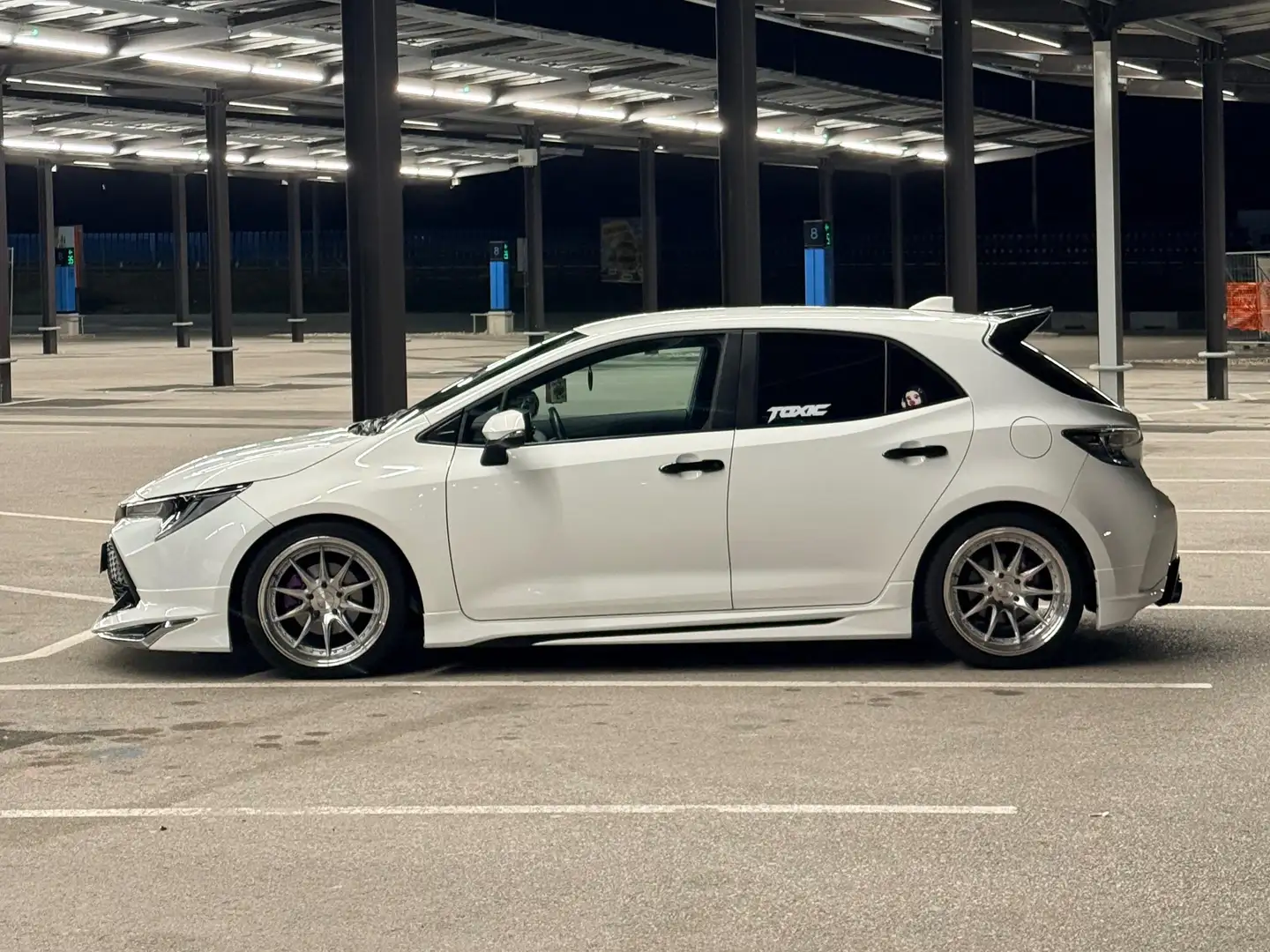 Toyota Corolla Corolla Kombi 1,2 Turbo City City Weiß - 2