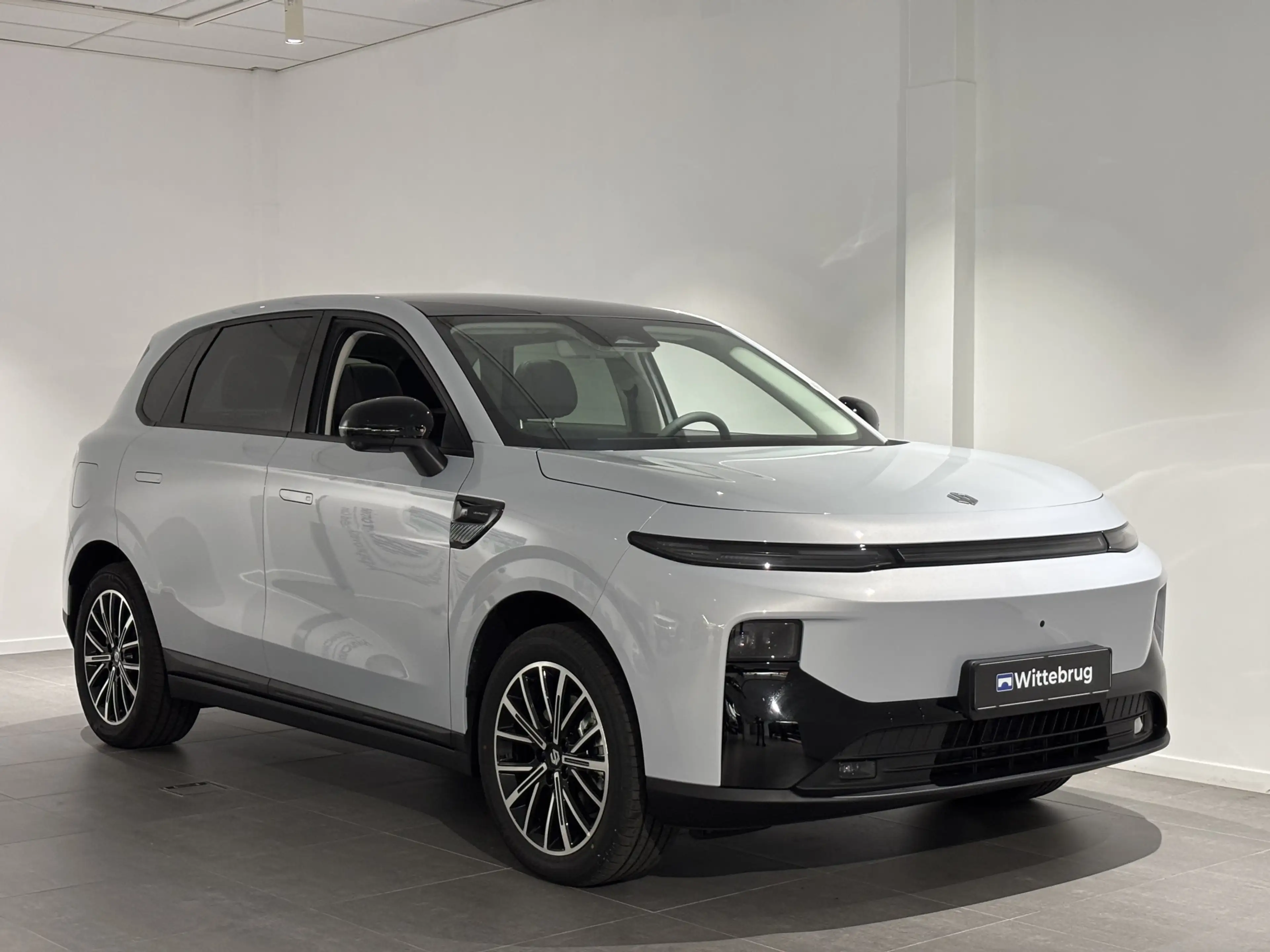 Leapmotor B10 Design ProMax 67.1 kWh Grote accupakket met actier — photo 14