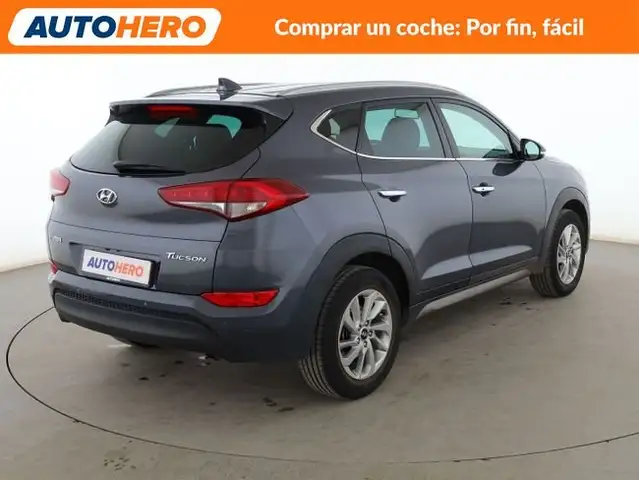 Hyundai Tucson view 6