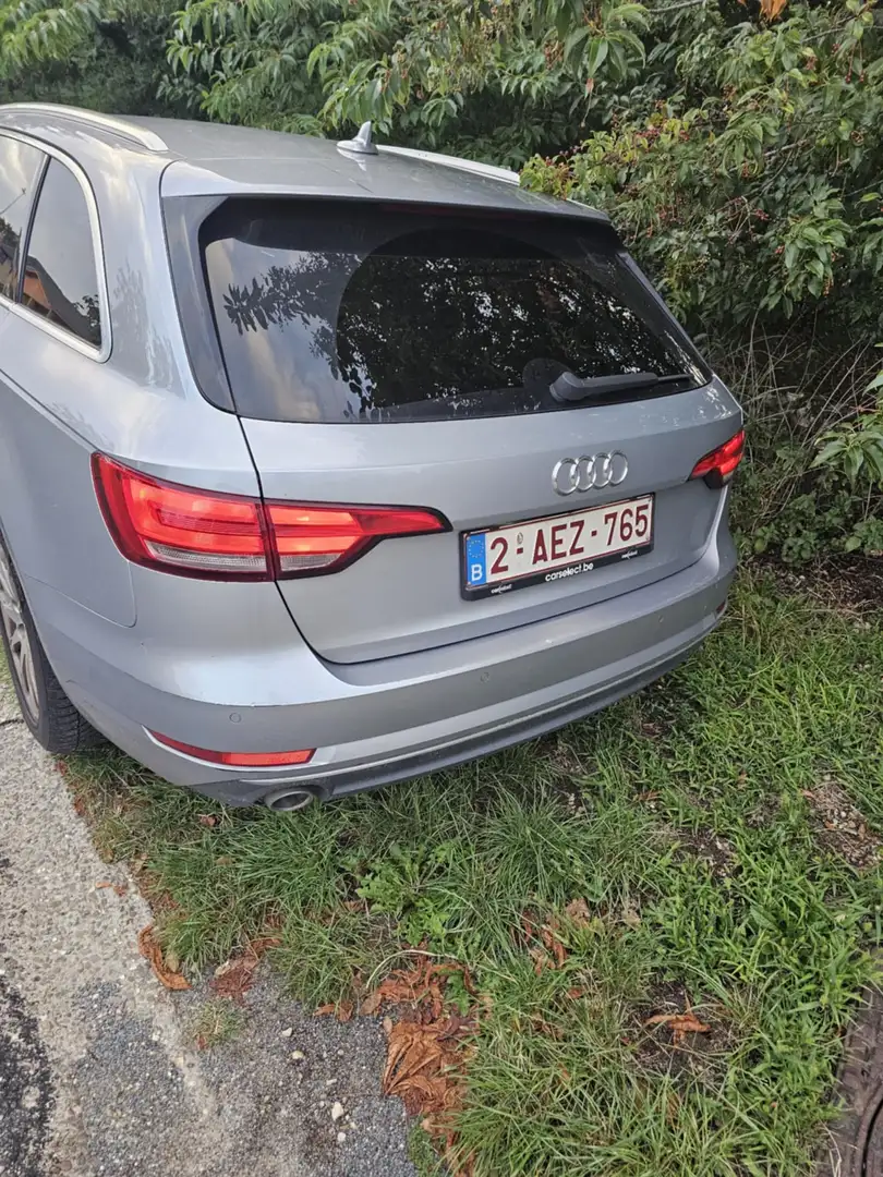 Audi A4 A4 Avant 2.0 TDI S tronic sport Argent - 2