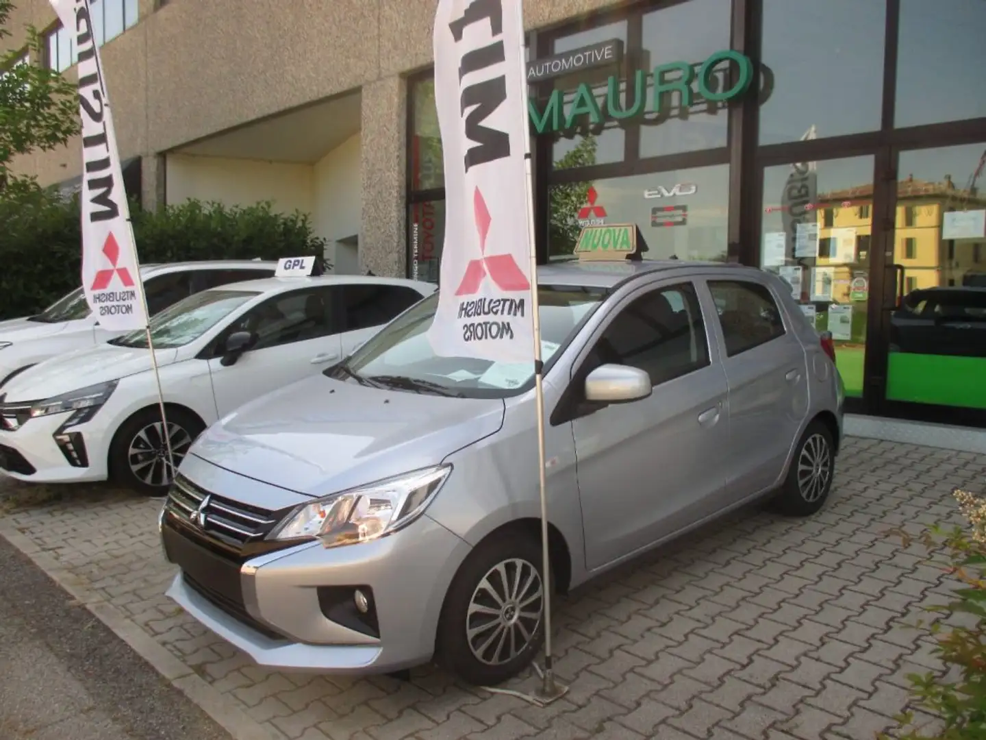 Mitsubishi Space Star 1.2 Invite SDA - NEOPATENTATI Argento - 1