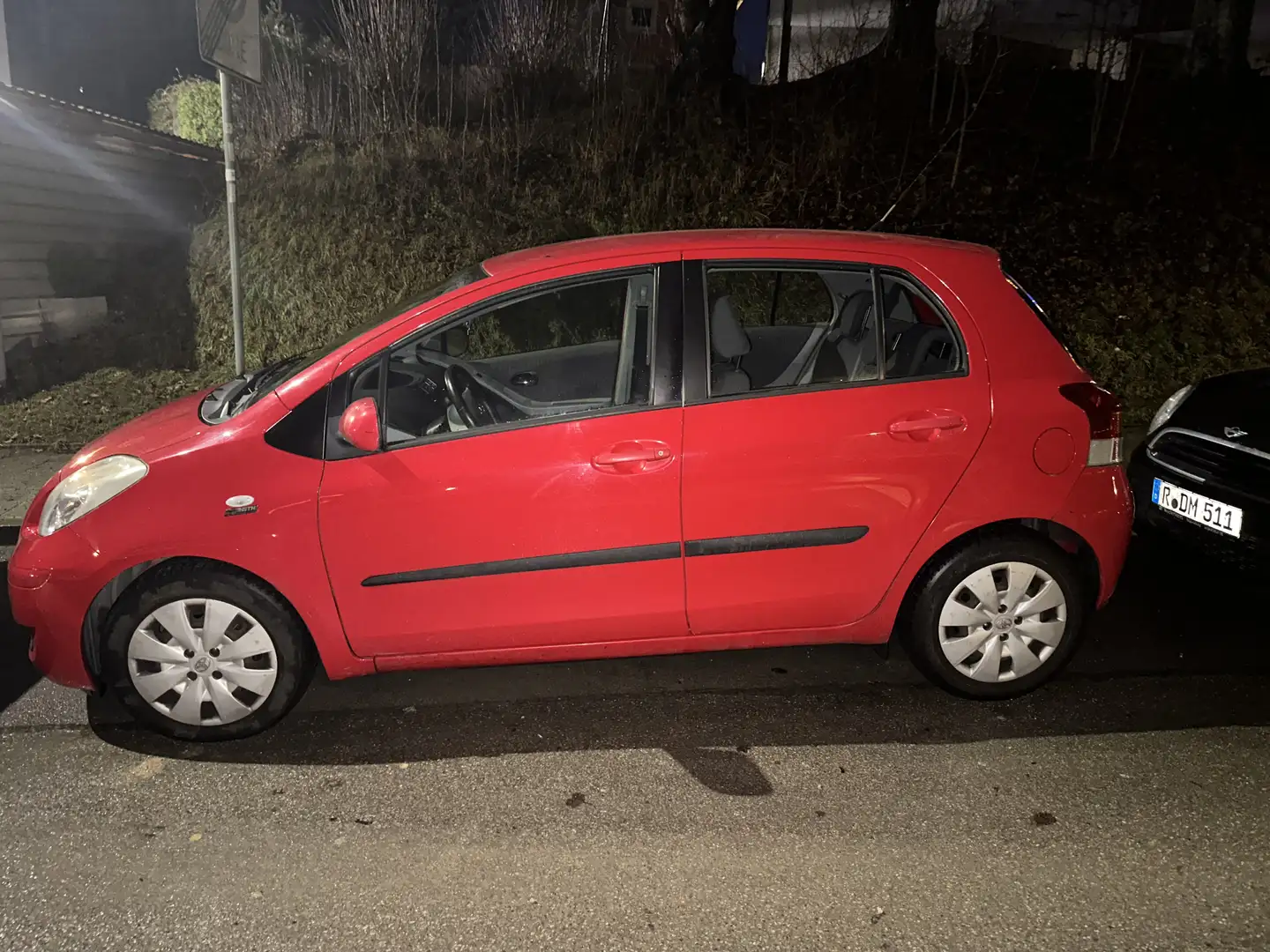 Toyota Yaris 1.33 VVT-i Sol - 2