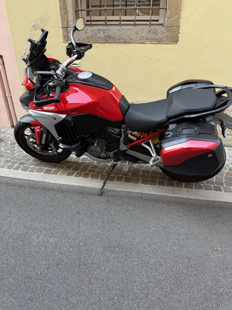 Ducati Multistrada V4 S - 1