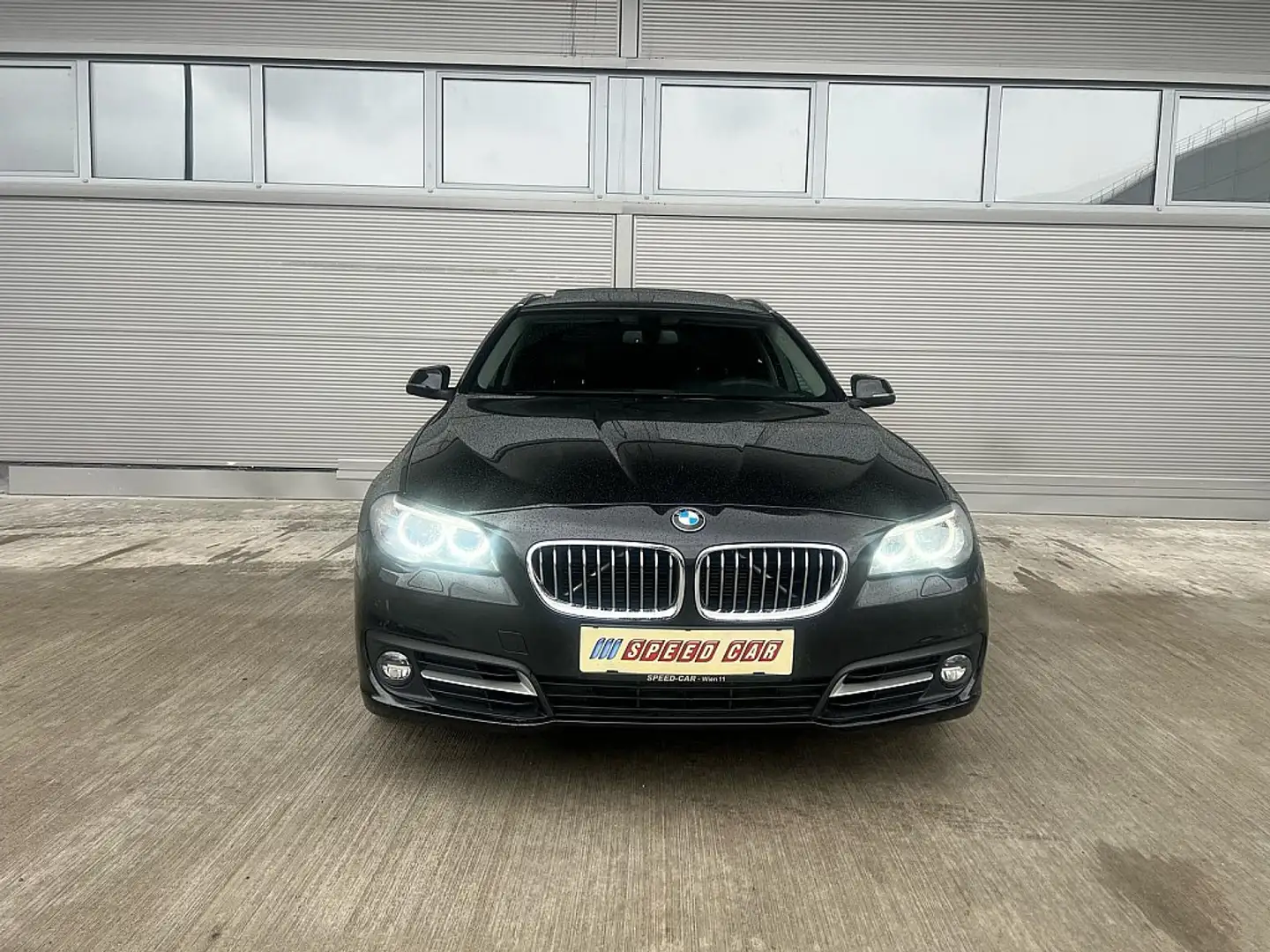 BMW 530 d xDrive Österreich-Paket Touring Aut. Negro - 2