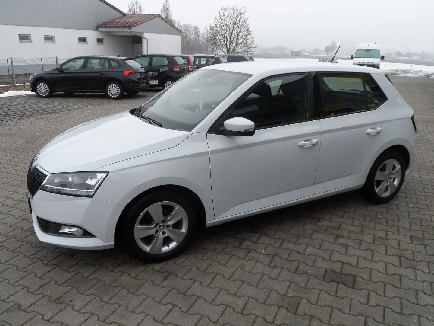 Skoda Fabia Ambition/Klima/ALU/SHZ/PDC/Top Zustand Blanc - 1