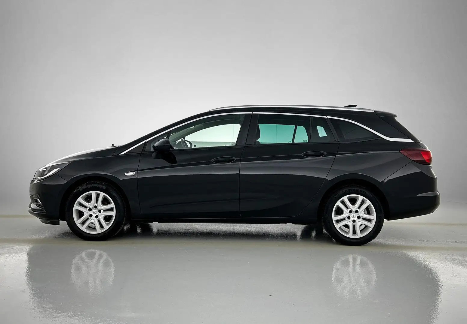 Opel Astra Sports Tourer 1.0 Online Edition | Apple Carplay/A Negro - 2