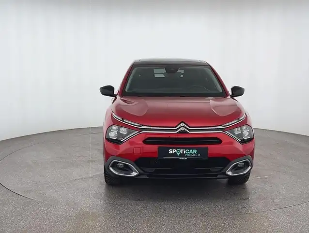 Citroen C4 view 2