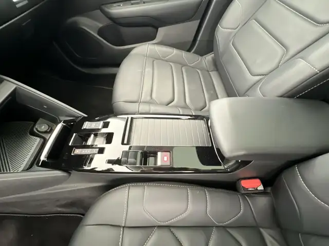 Citroen C4 view 14