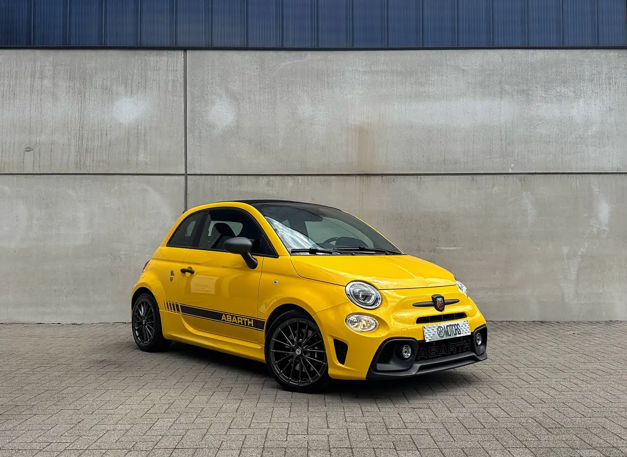 Abarth 595C 2021
