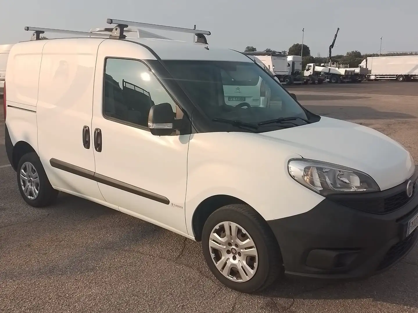 Fiat Doblo Doblo 1.9 mjt Active 105cv Bianco - 2
