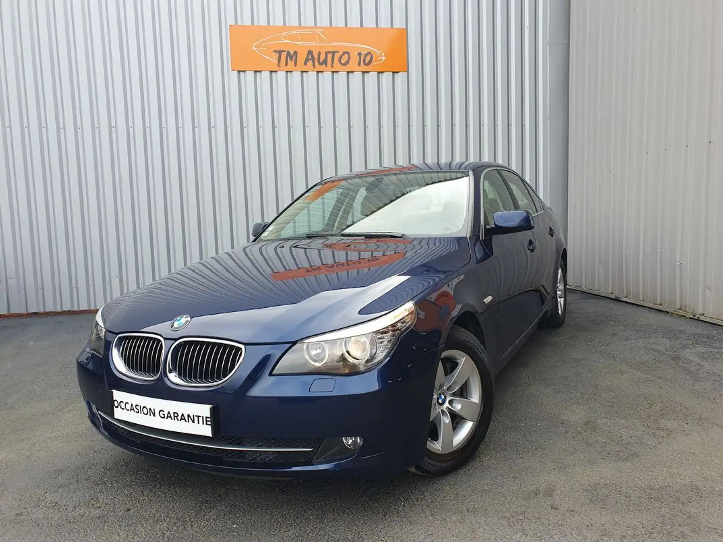 BMW 523 SERIE 523i 2.5 190CH BVA PACK LUXE 53Mkms 02-2008 Blauw - 1
