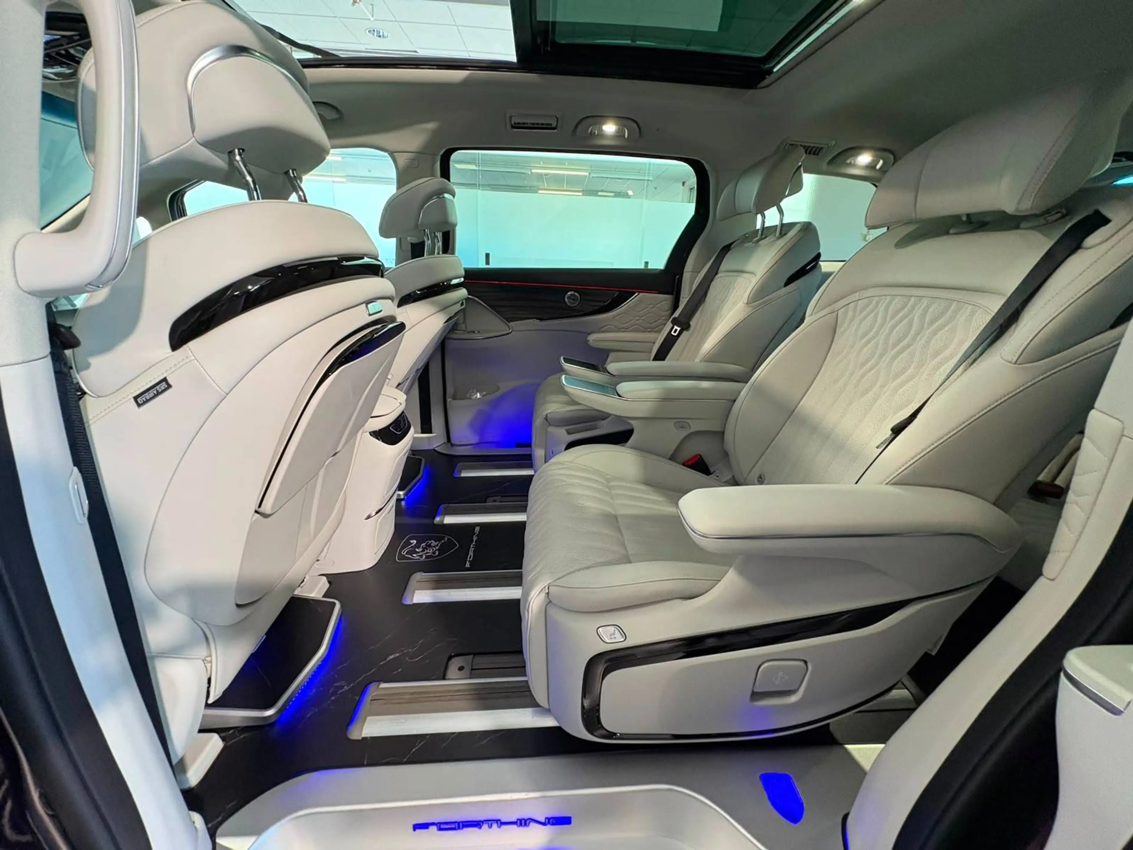 Forthing V9 1.5 TURBO HYBRIDE FULL OPTIONS — photo 15