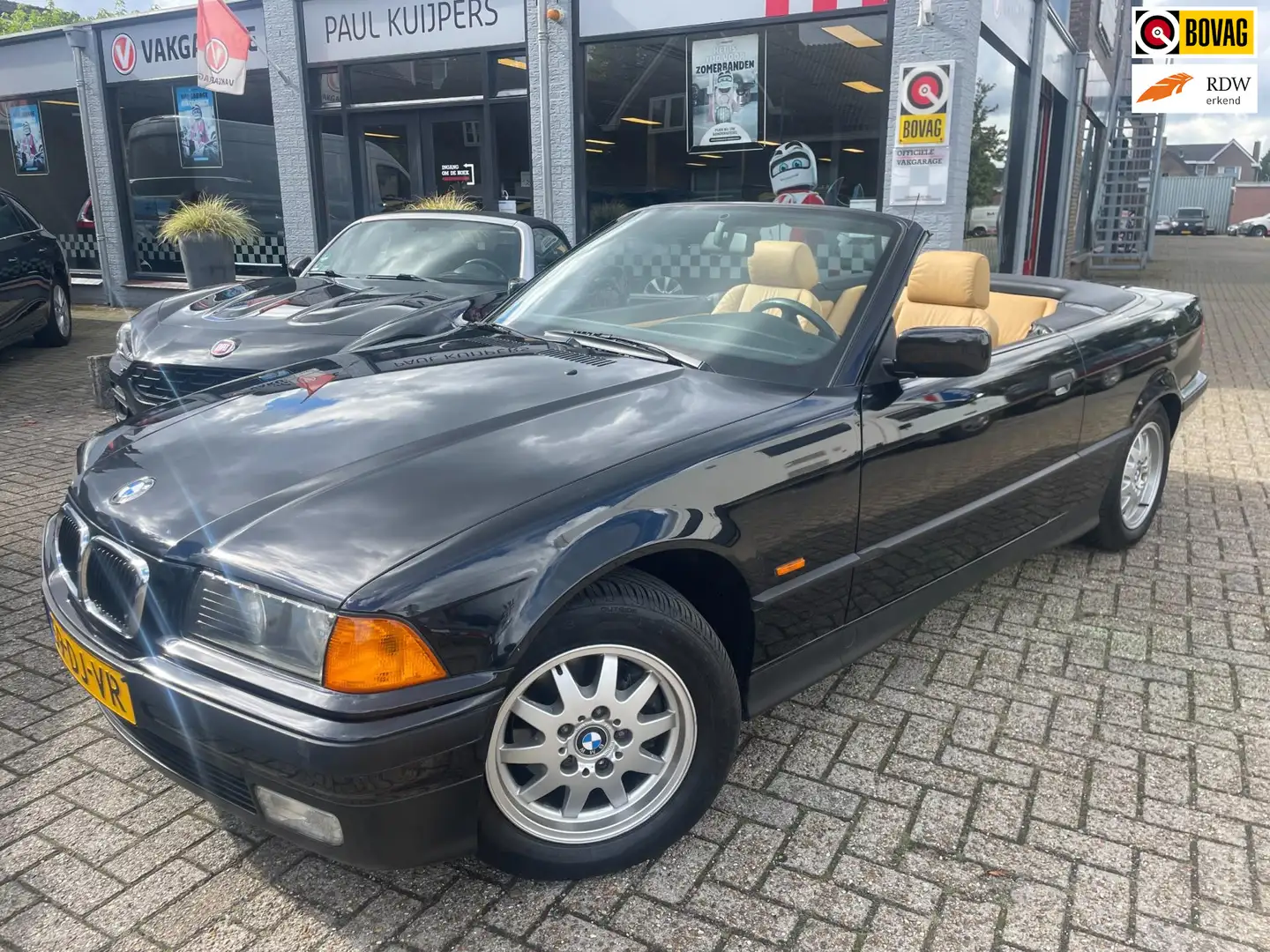 BMW 318 3-serie Cabrio 318i Executive Automaat *Unieke Con Negru - 1