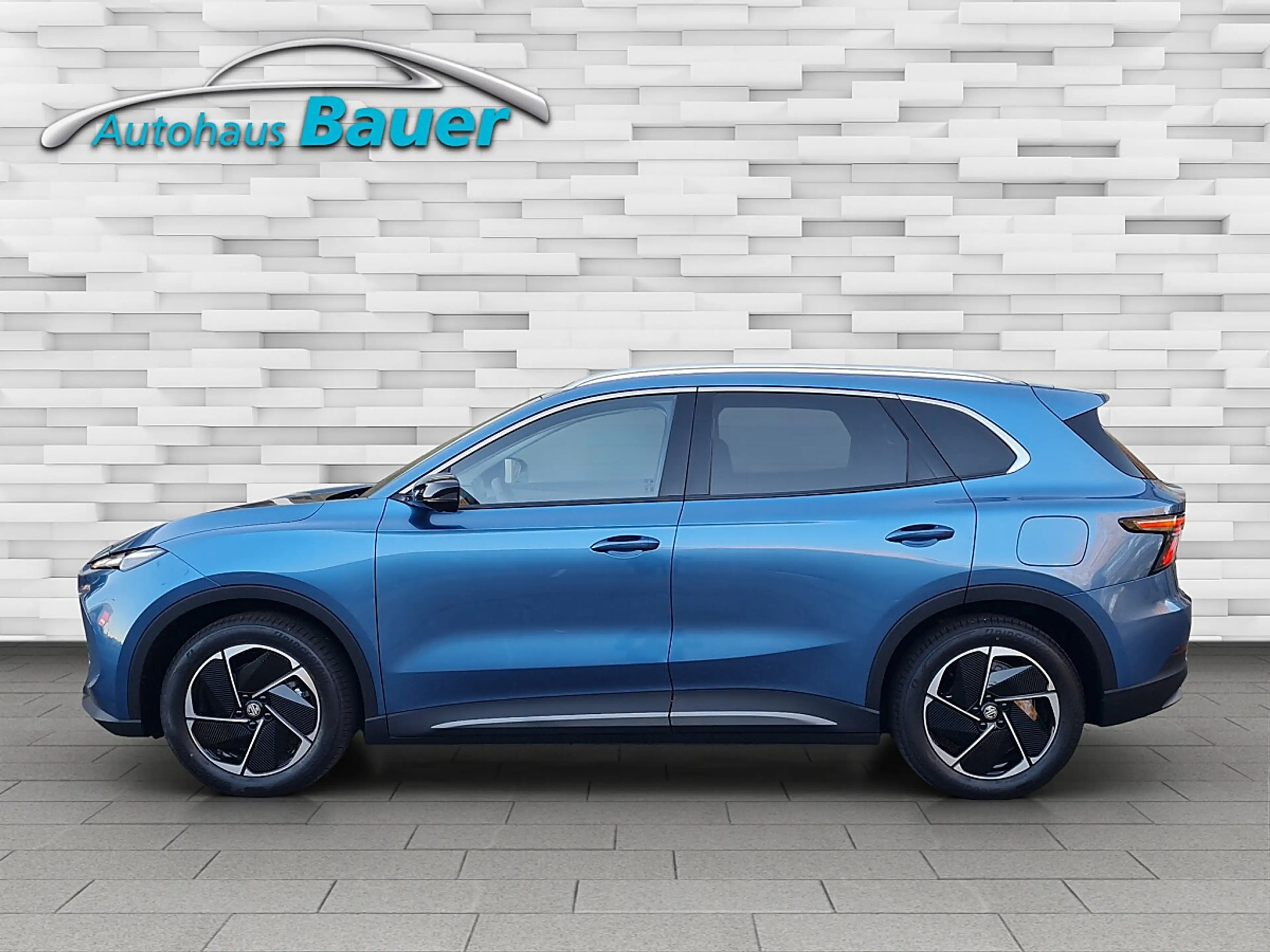MG Others MGS5 EV Luxury 64 kWh — photo 3