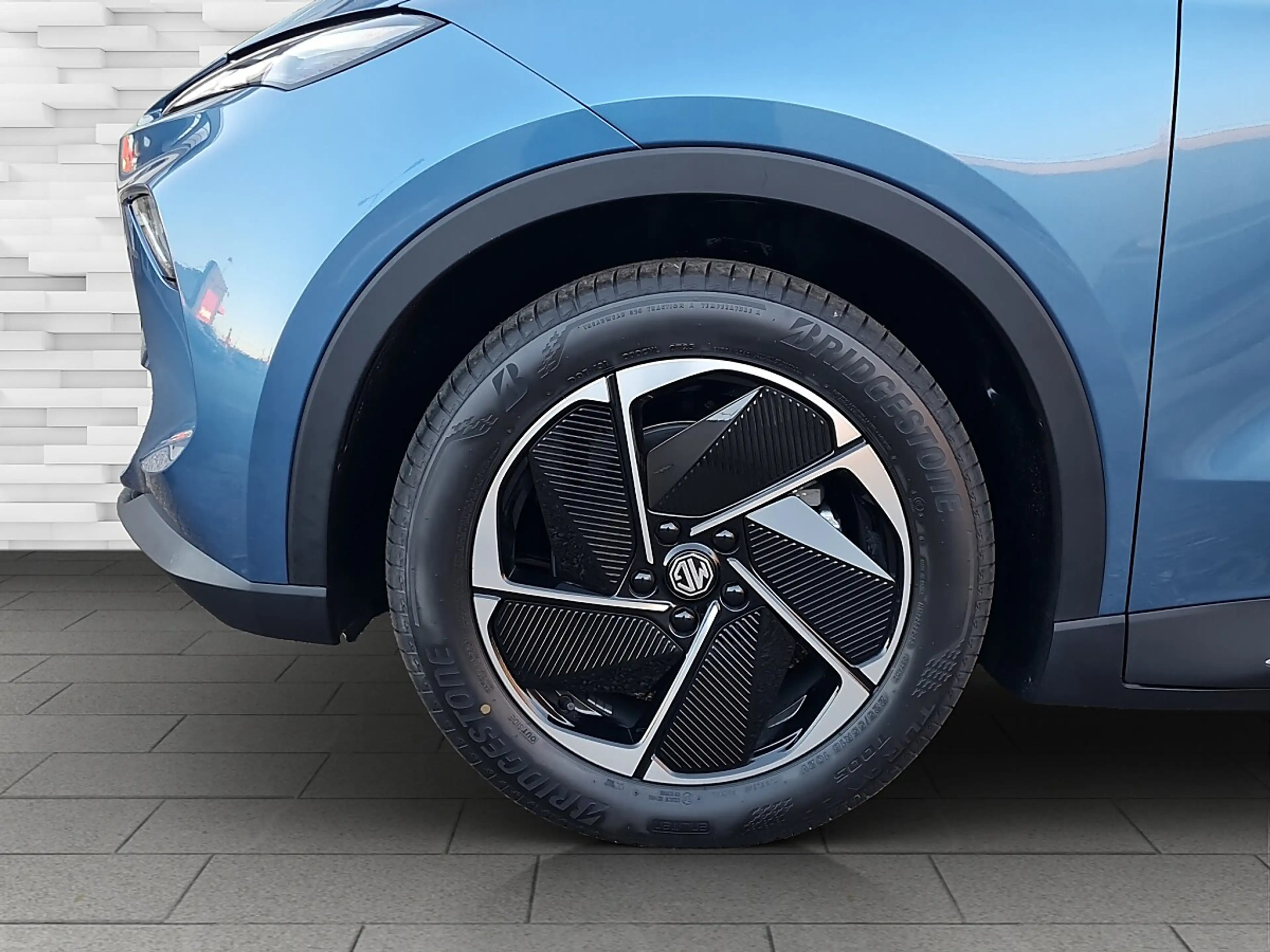 MG Others MGS5 EV Luxury 64 kWh — photo 6