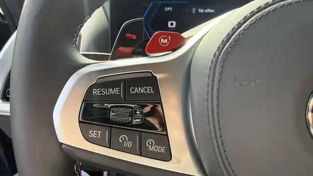 BMW XM 50e Ansicht 7