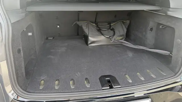 BMW XM 50e Ansicht 18