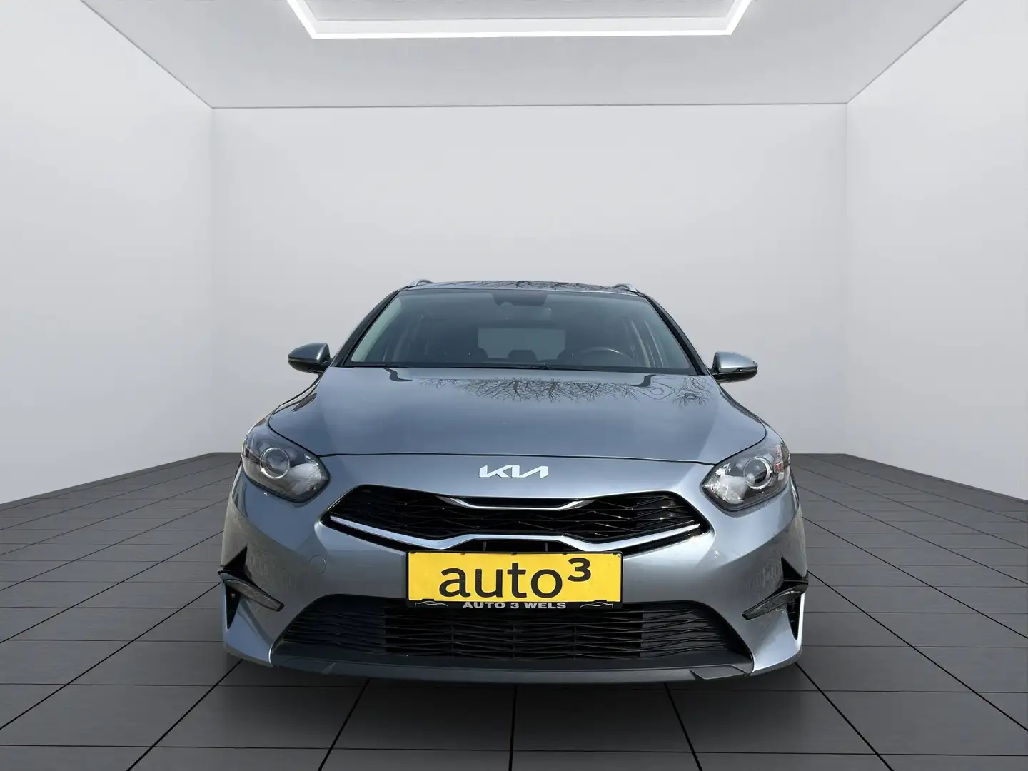 Kia Ceed SW / cee'd SW ceed SW 1,6 CRDi SCR ISG Silber 48V DCT Grau - 2