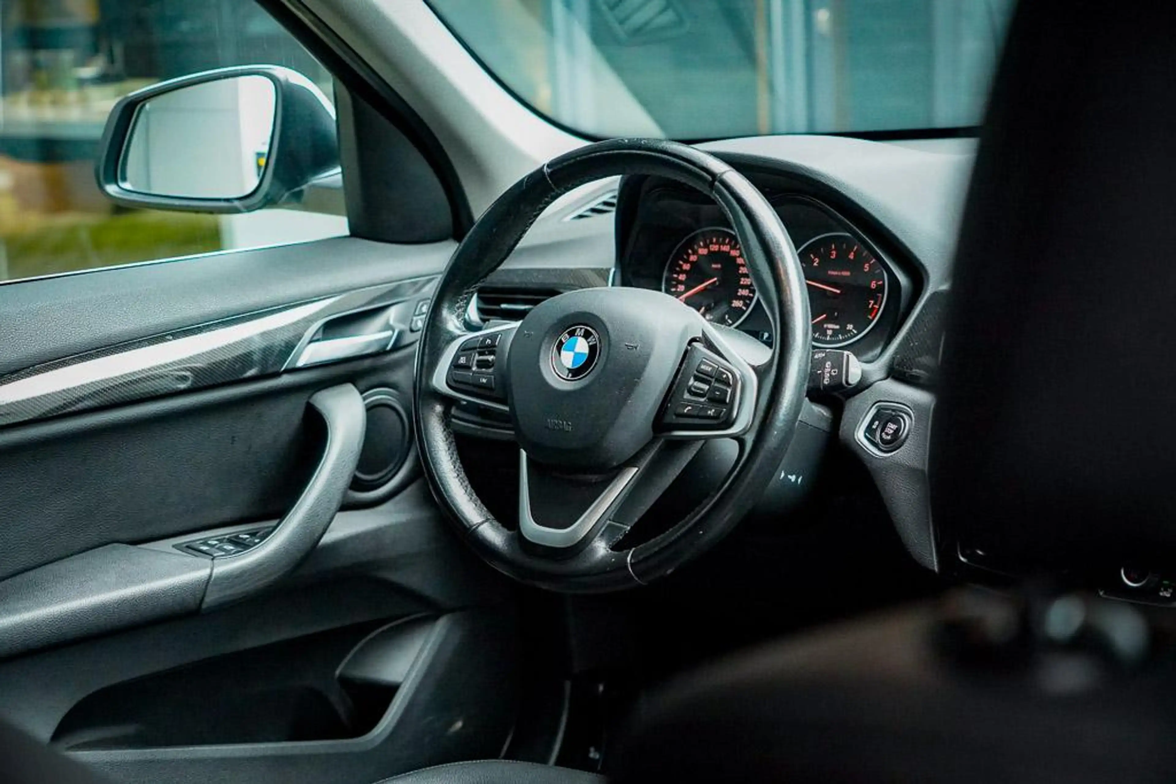 BMW X1 sDrive20i Centennial Executive / Aut / Trekhaak / — photo 34