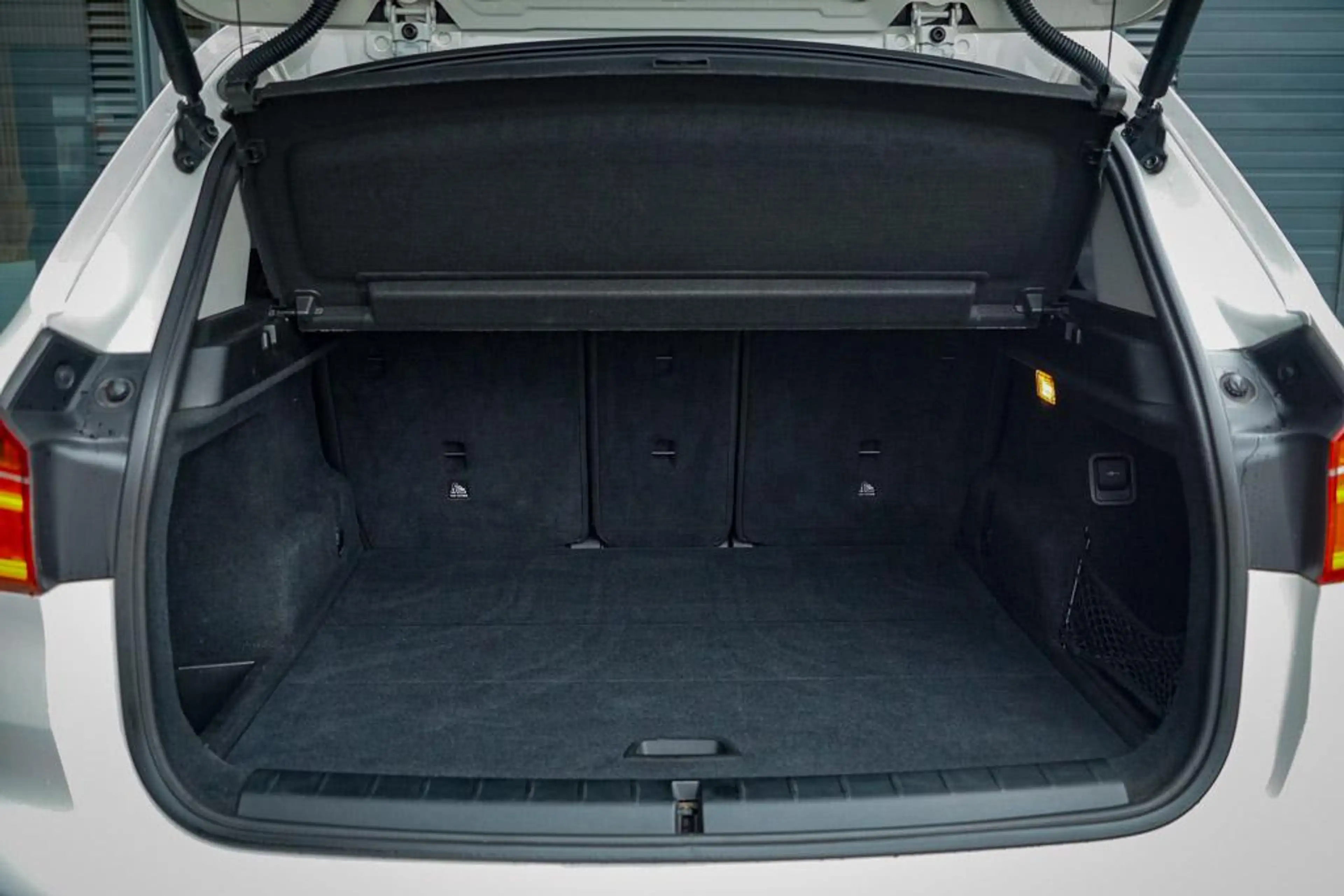 BMW X1 sDrive20i Centennial Executive / Aut / Trekhaak / — photo 9