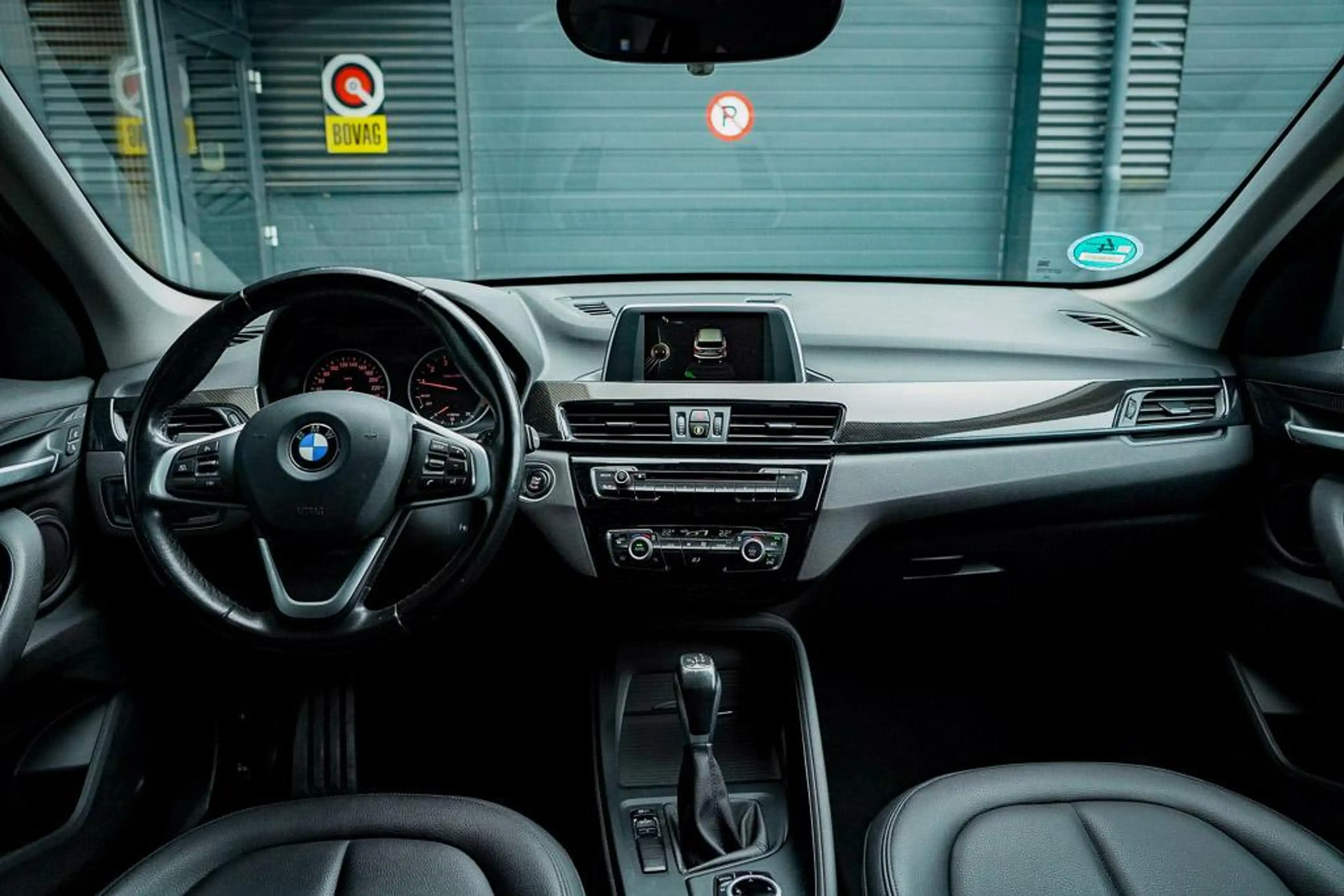 BMW X1 sDrive20i Centennial Executive / Aut / Trekhaak / — photo 7