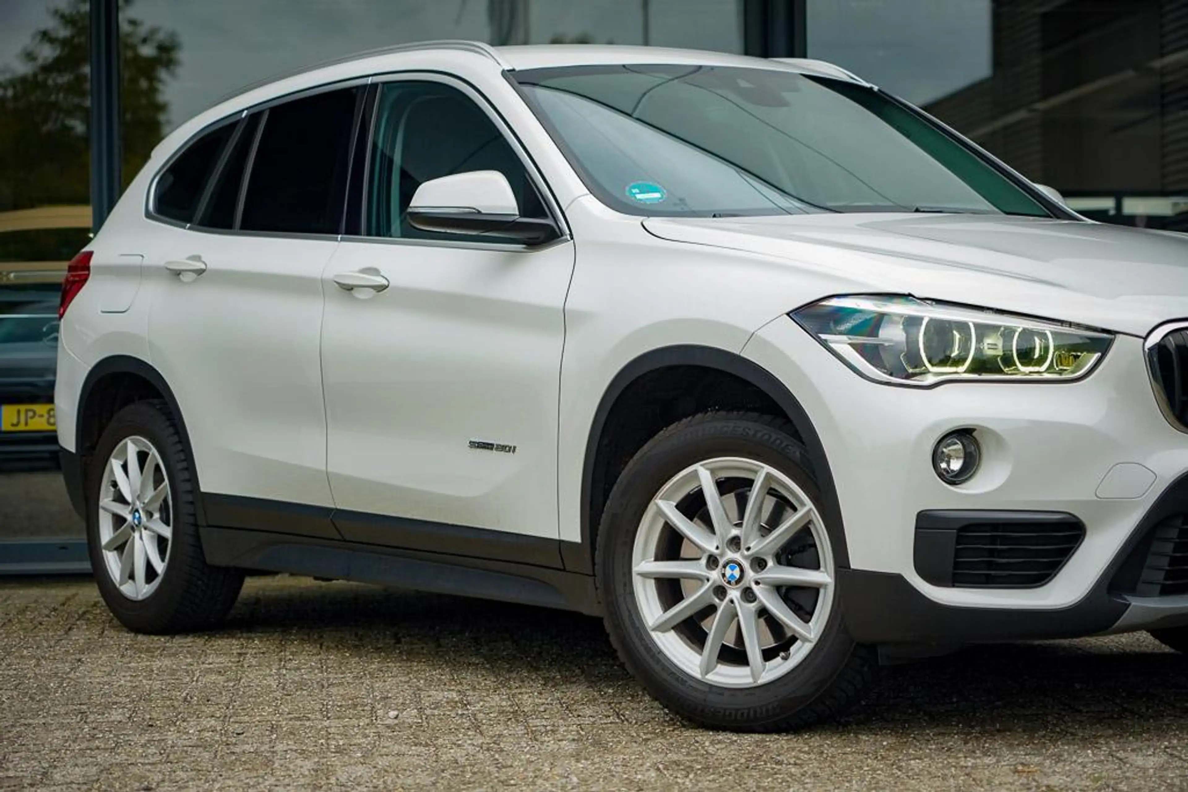 BMW X1 sDrive20i Centennial Executive / Aut / Trekhaak / — photo 30