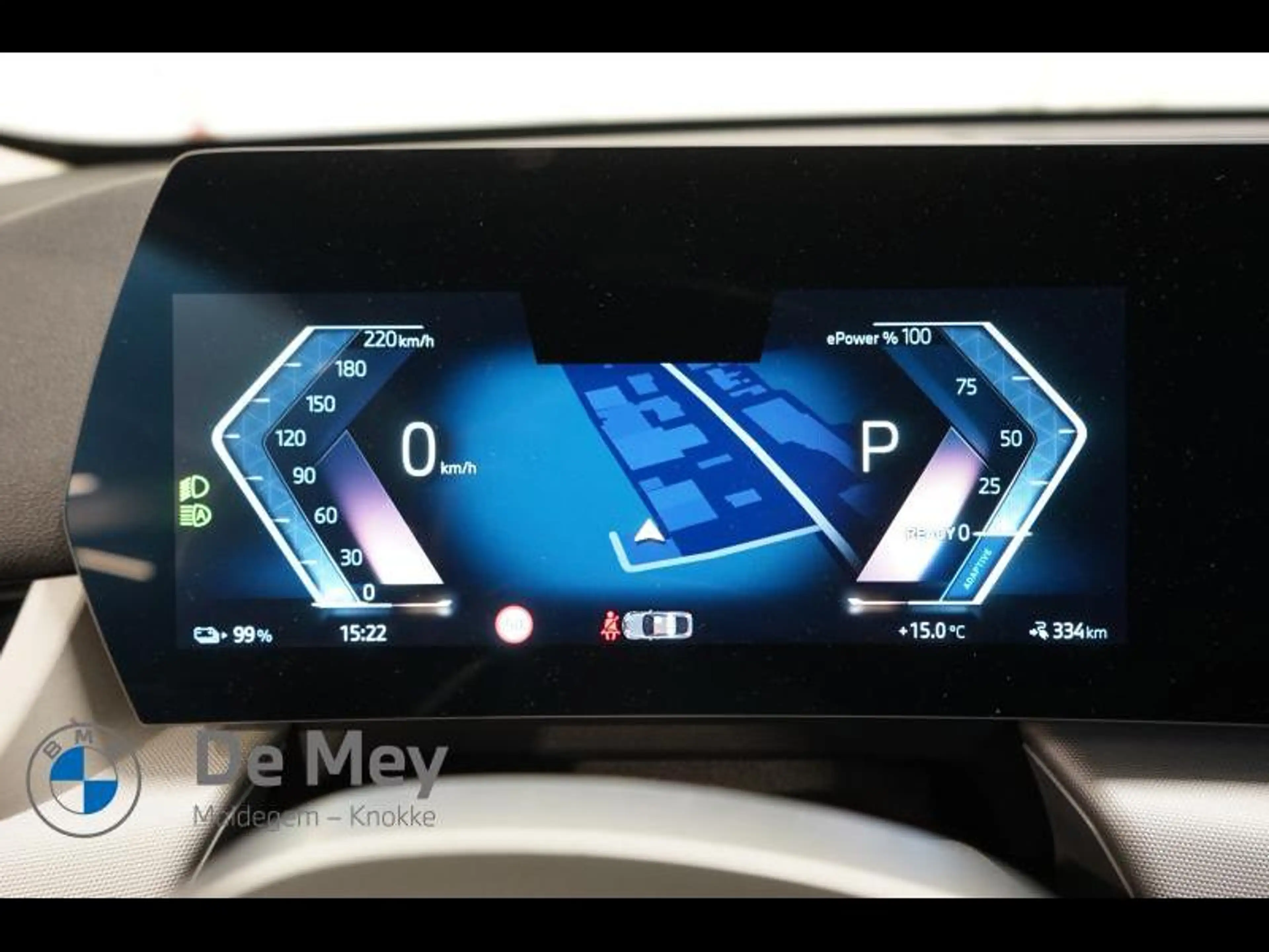 BMW iX2 20 — photo 15