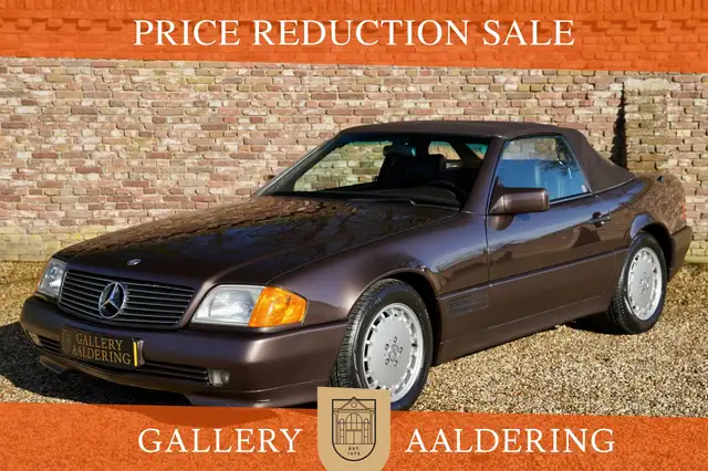 Mercedes-Benz SL 300 "Brown over brown" PRICE REDUCTION! Elegant "Nutri